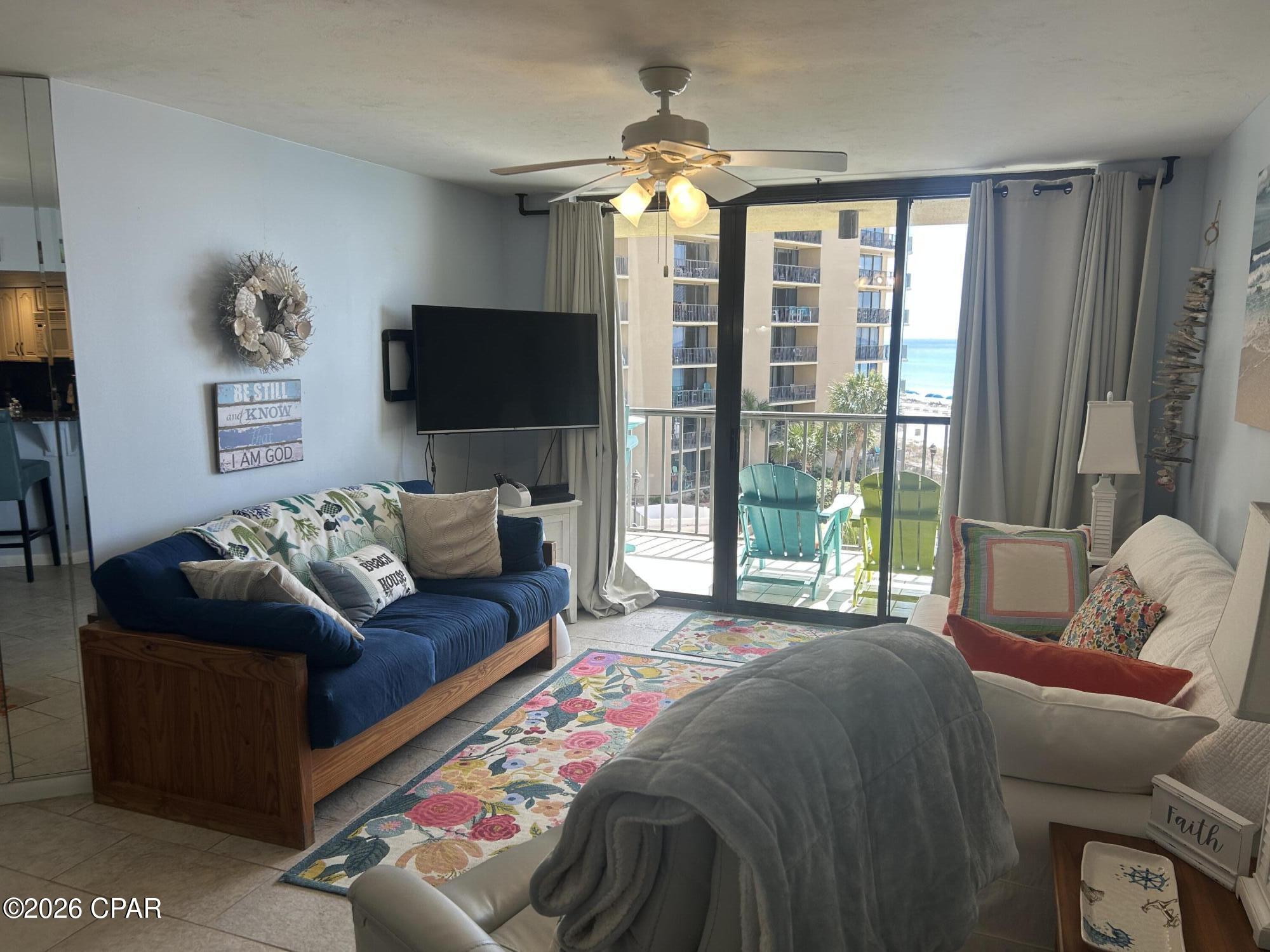 Summerhouse Condo. - Residential