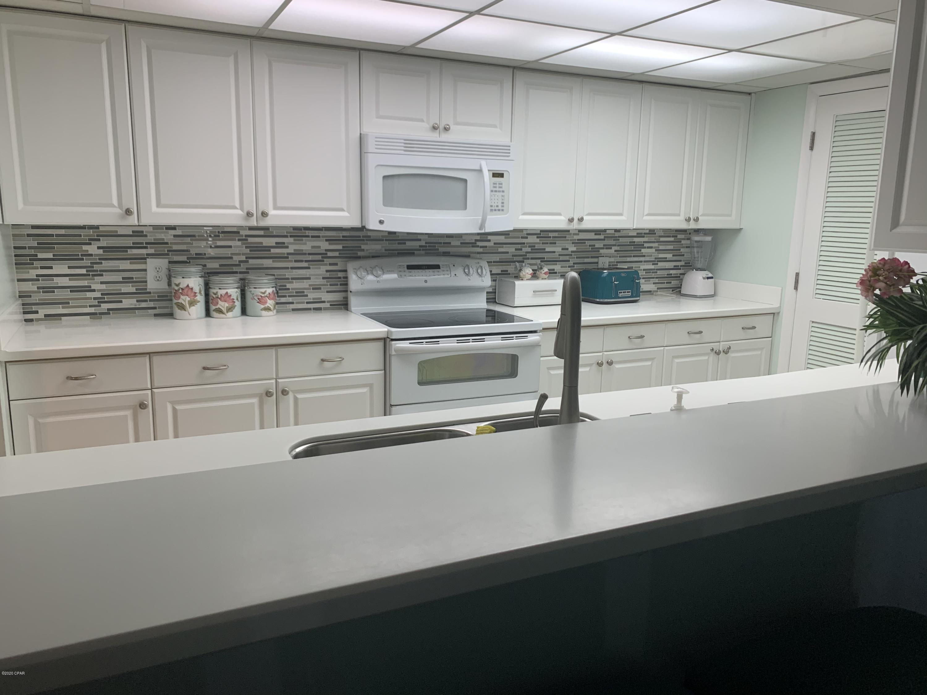 Long Beach Towers II - Residential