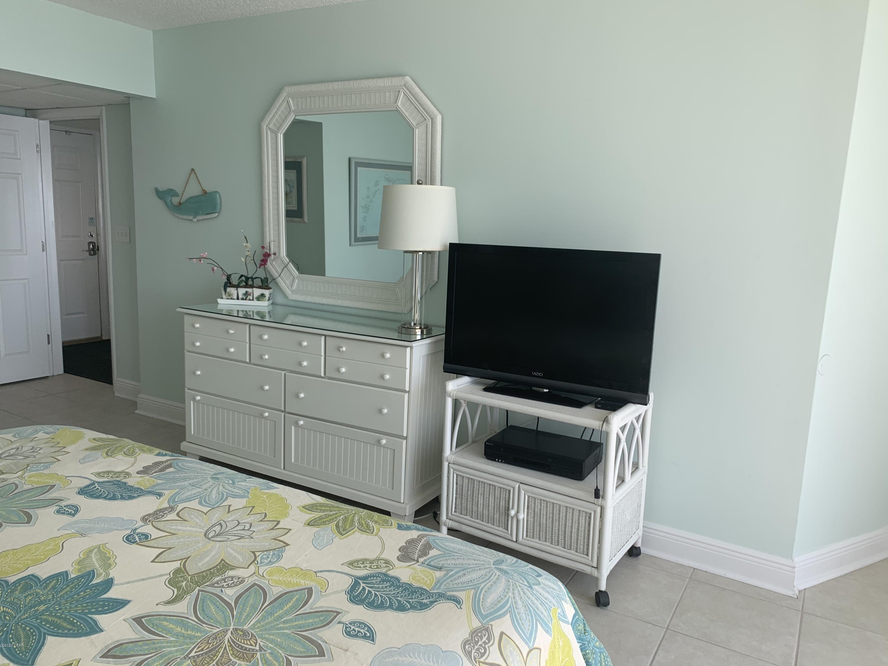 Long Beach Towers II - Residential