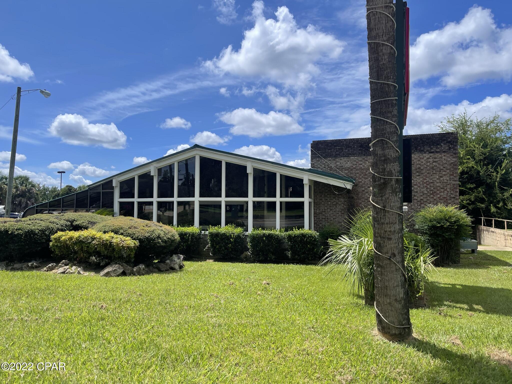 [No Recorded Subdiv] - Commercial Sale