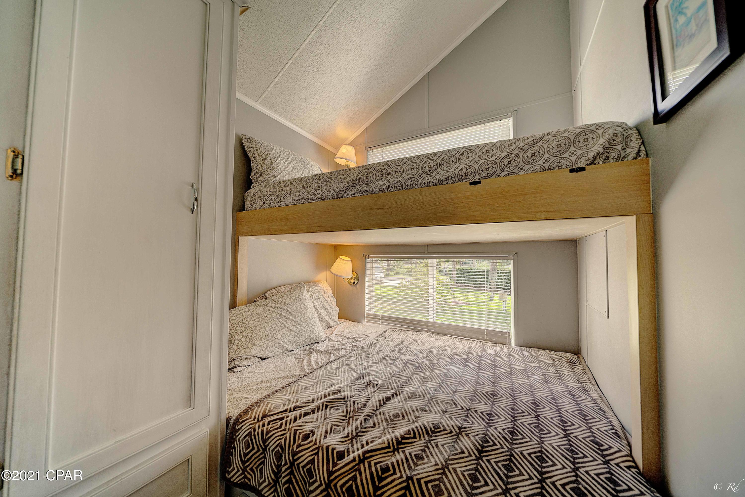 Emerald Pointe Resort - Residential