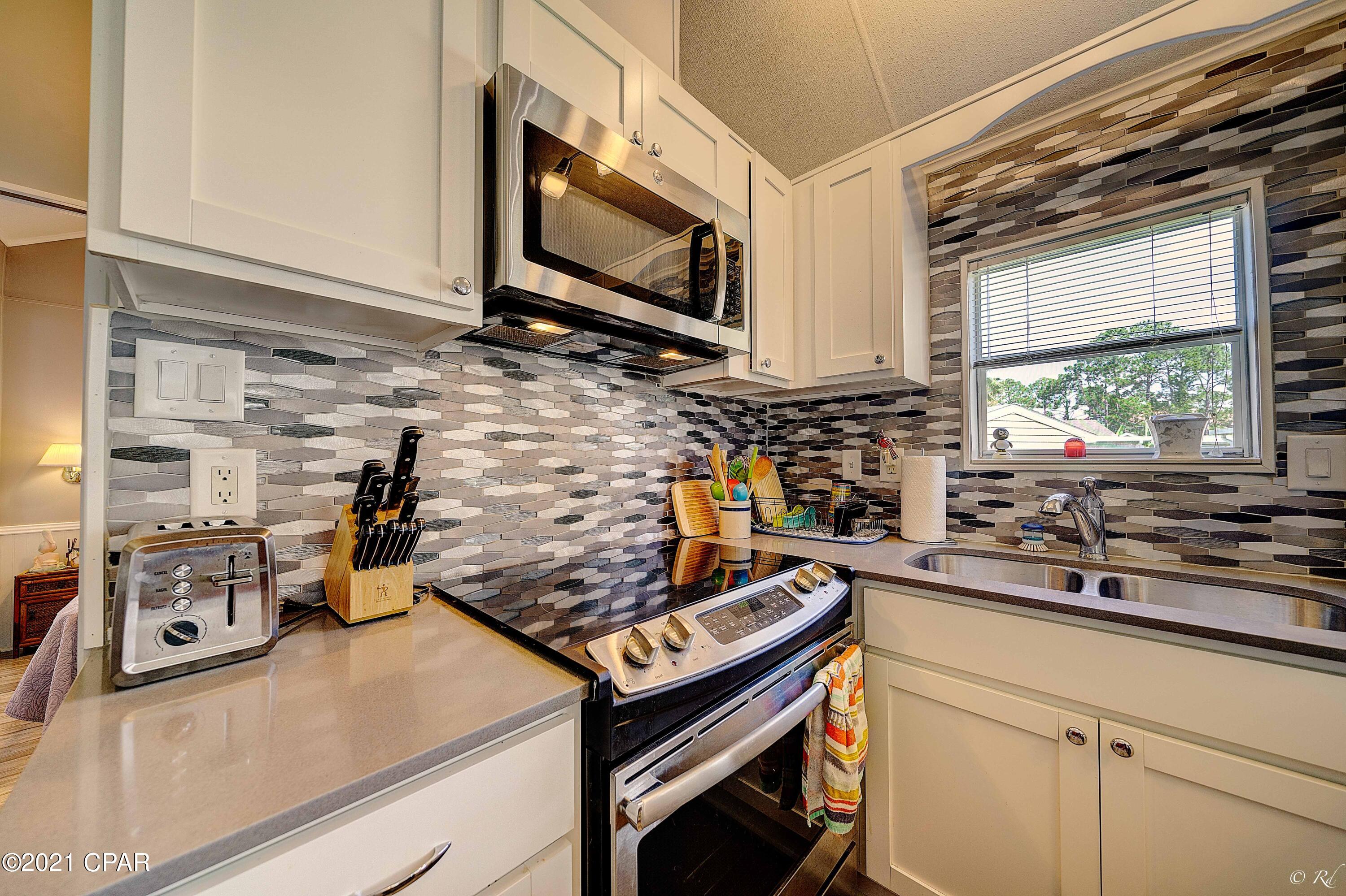 Emerald Pointe Resort - Residential