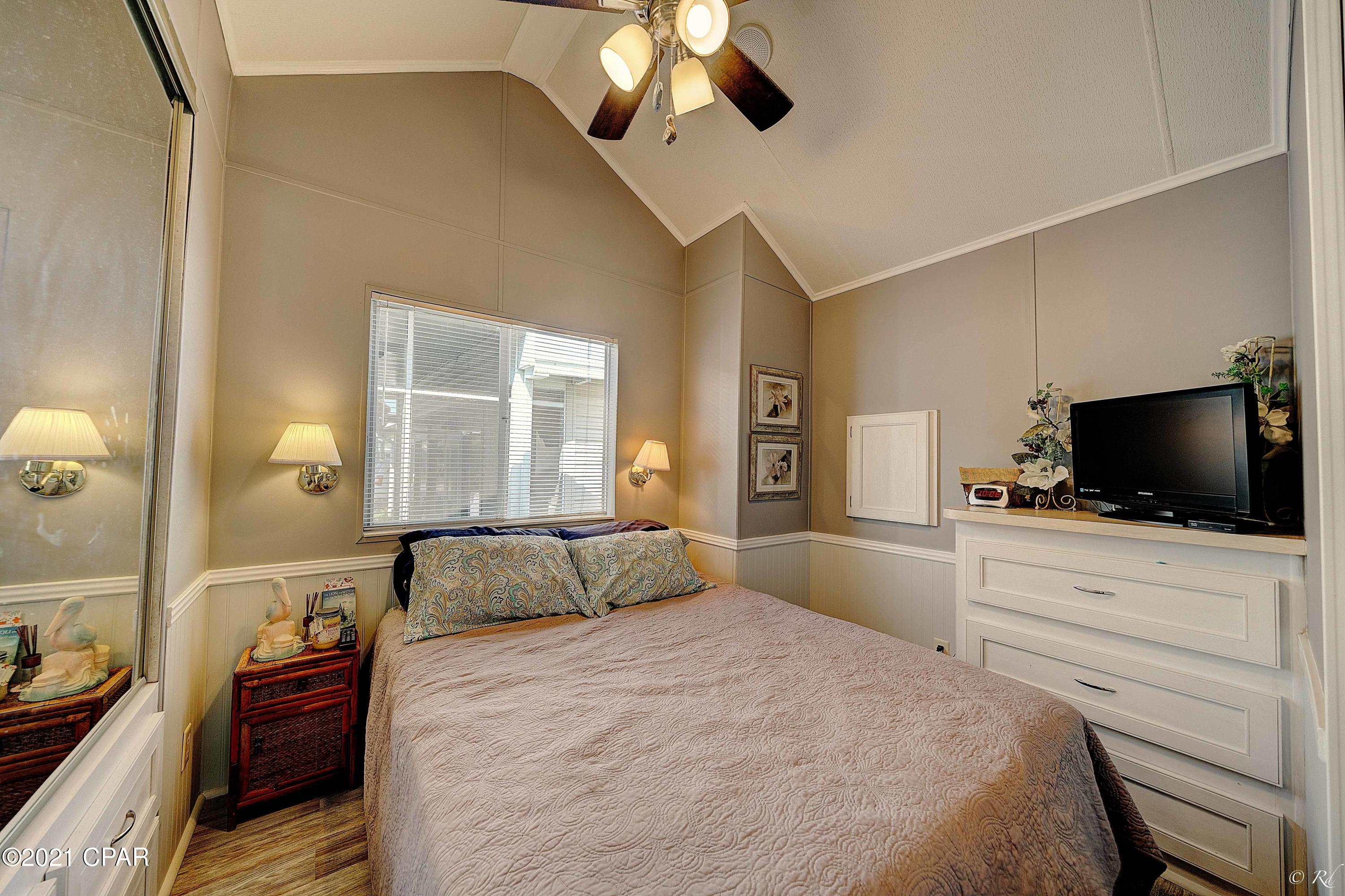 Emerald Pointe Resort - Residential