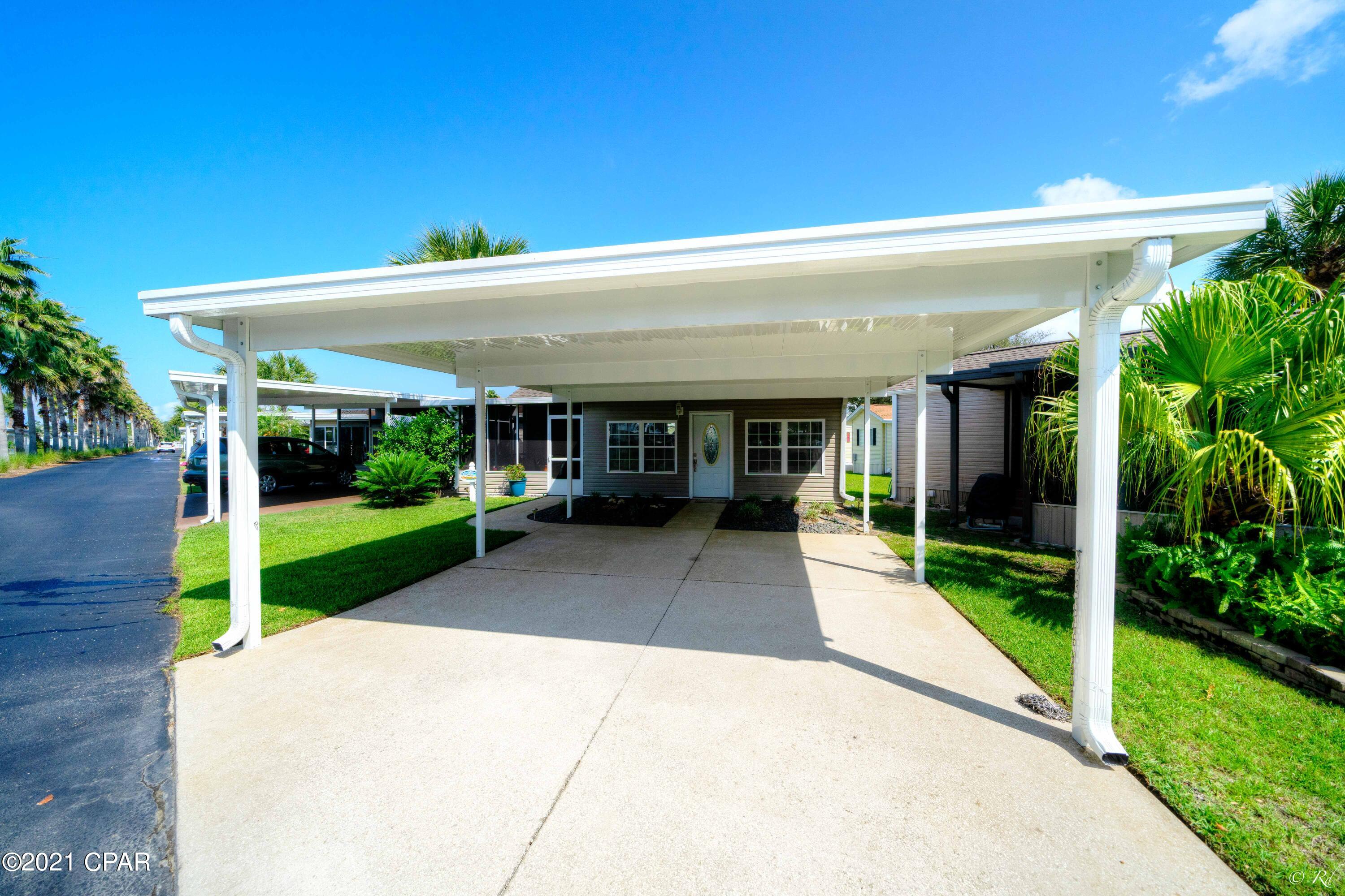 Emerald Pointe Resort - Residential