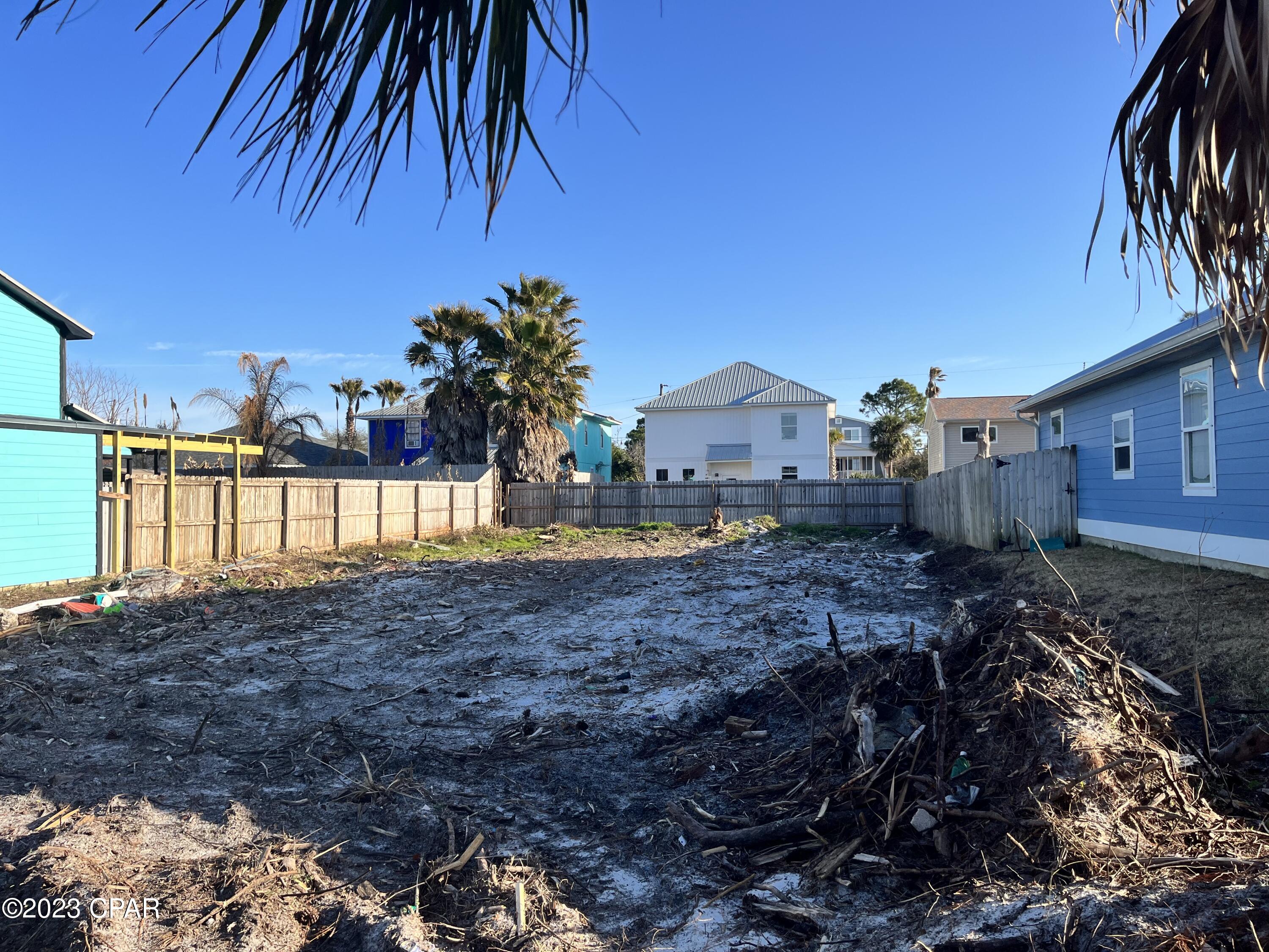 Biltmore Beach - Land