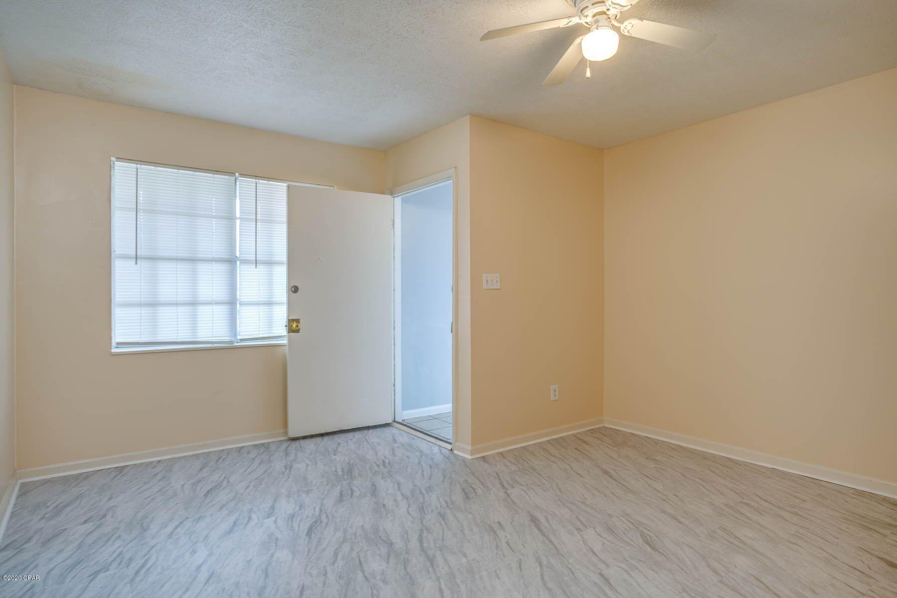 Lakeside Villas - Residential