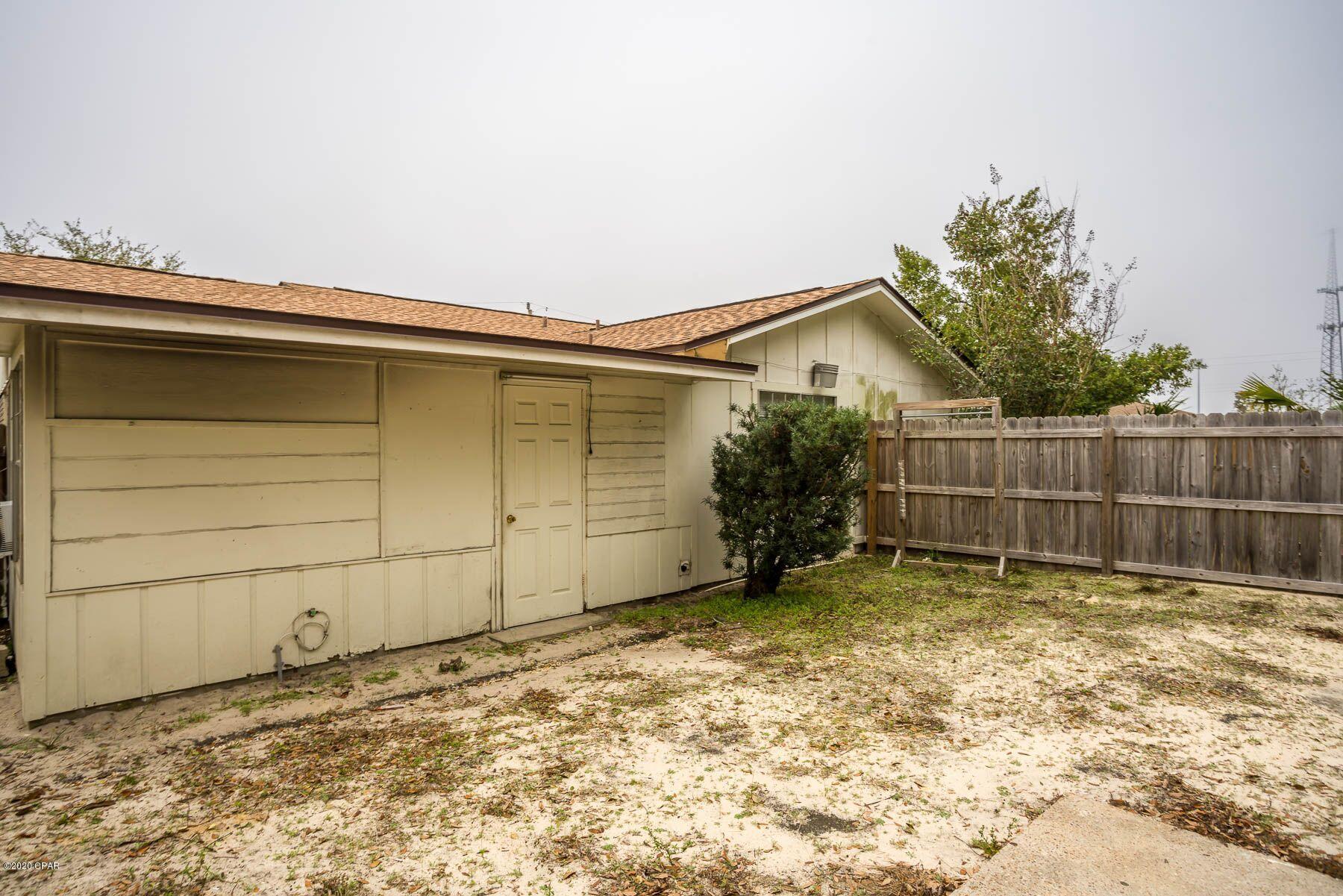 Lakeside Villas - Residential