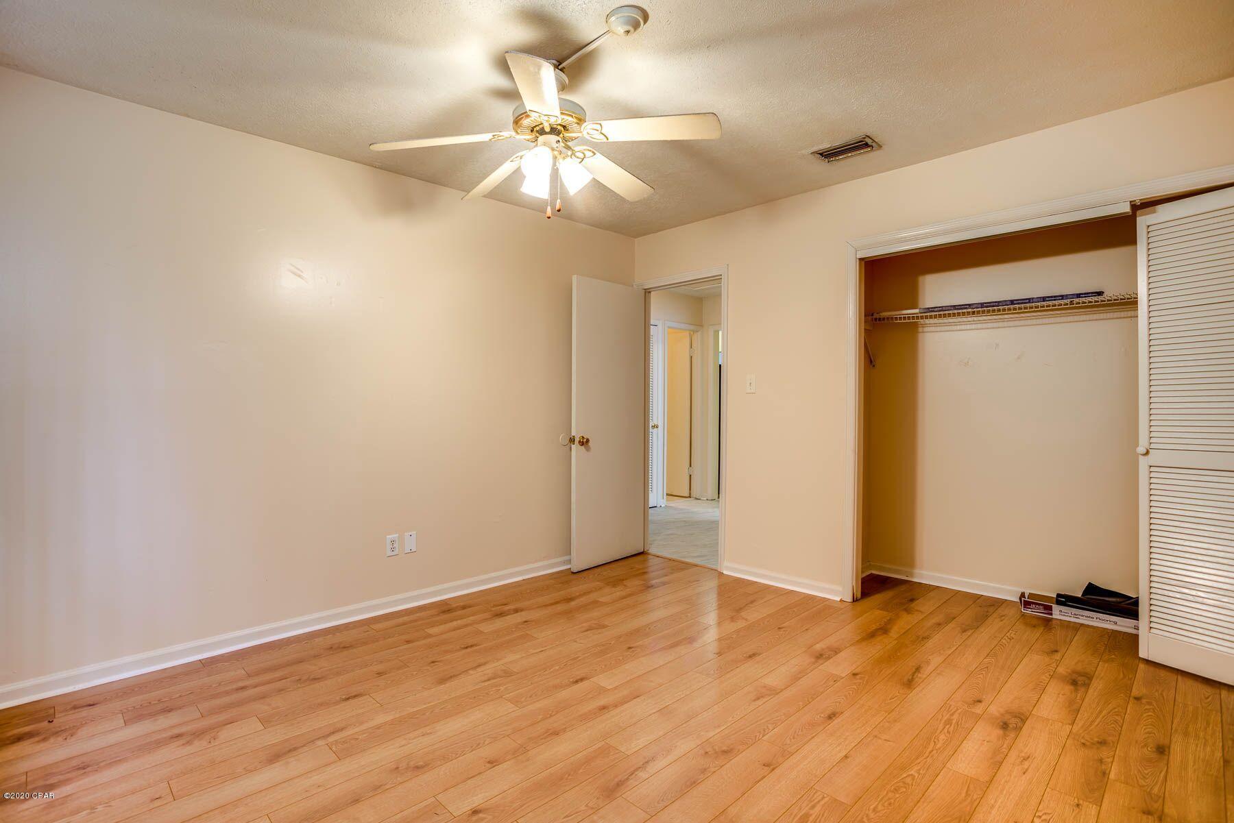 Lakeside Villas - Residential