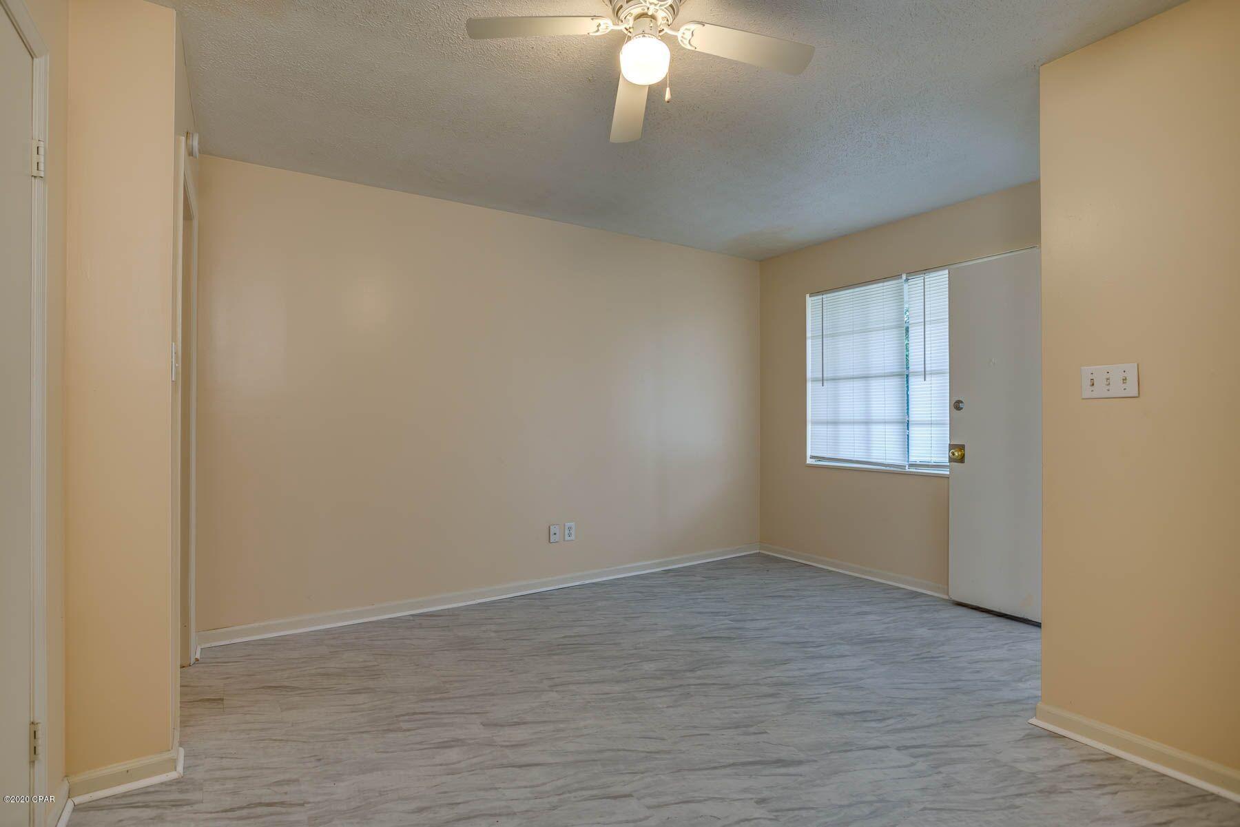 Lakeside Villas - Residential