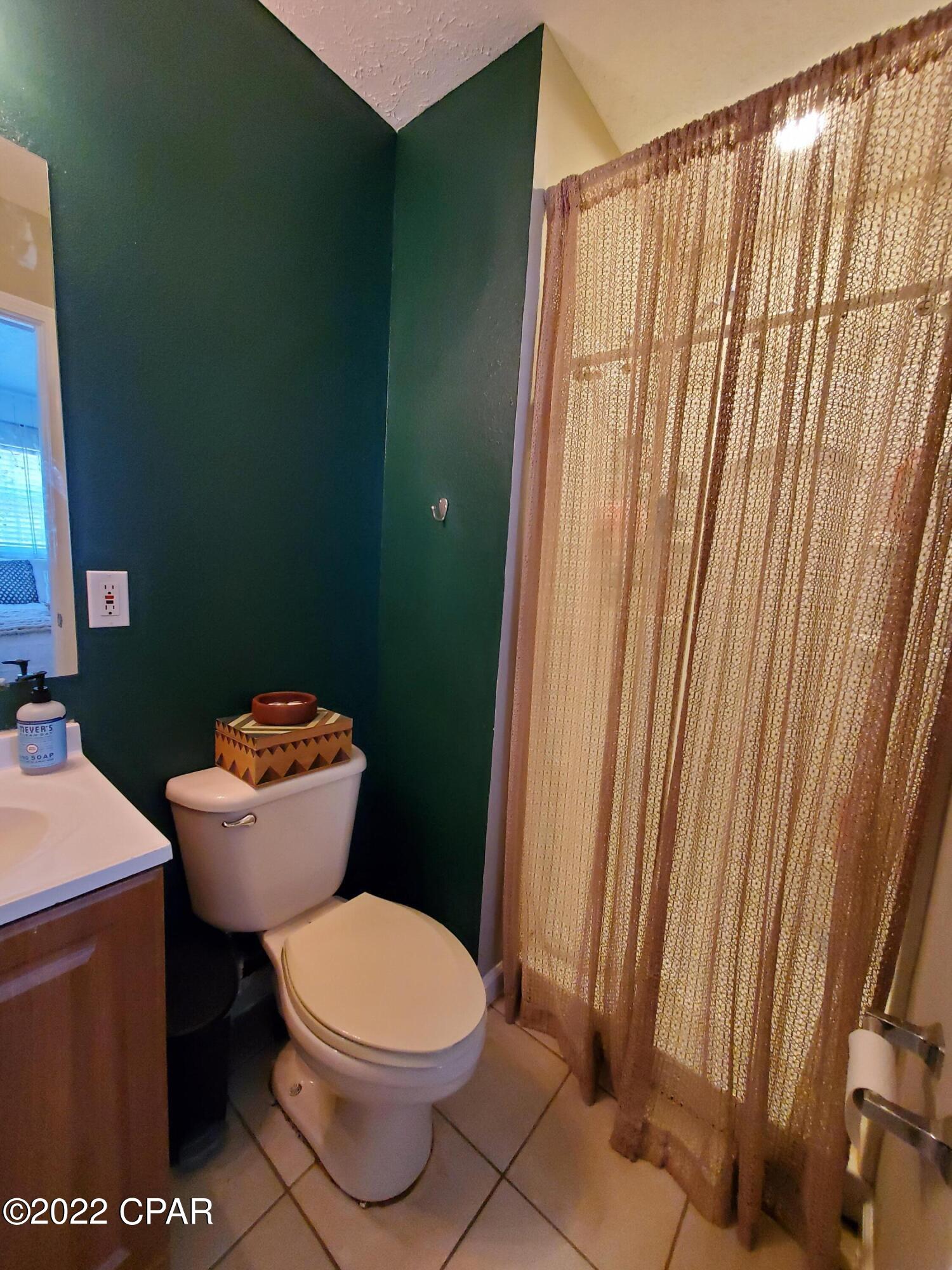 Whaleys 1st Add - Residential