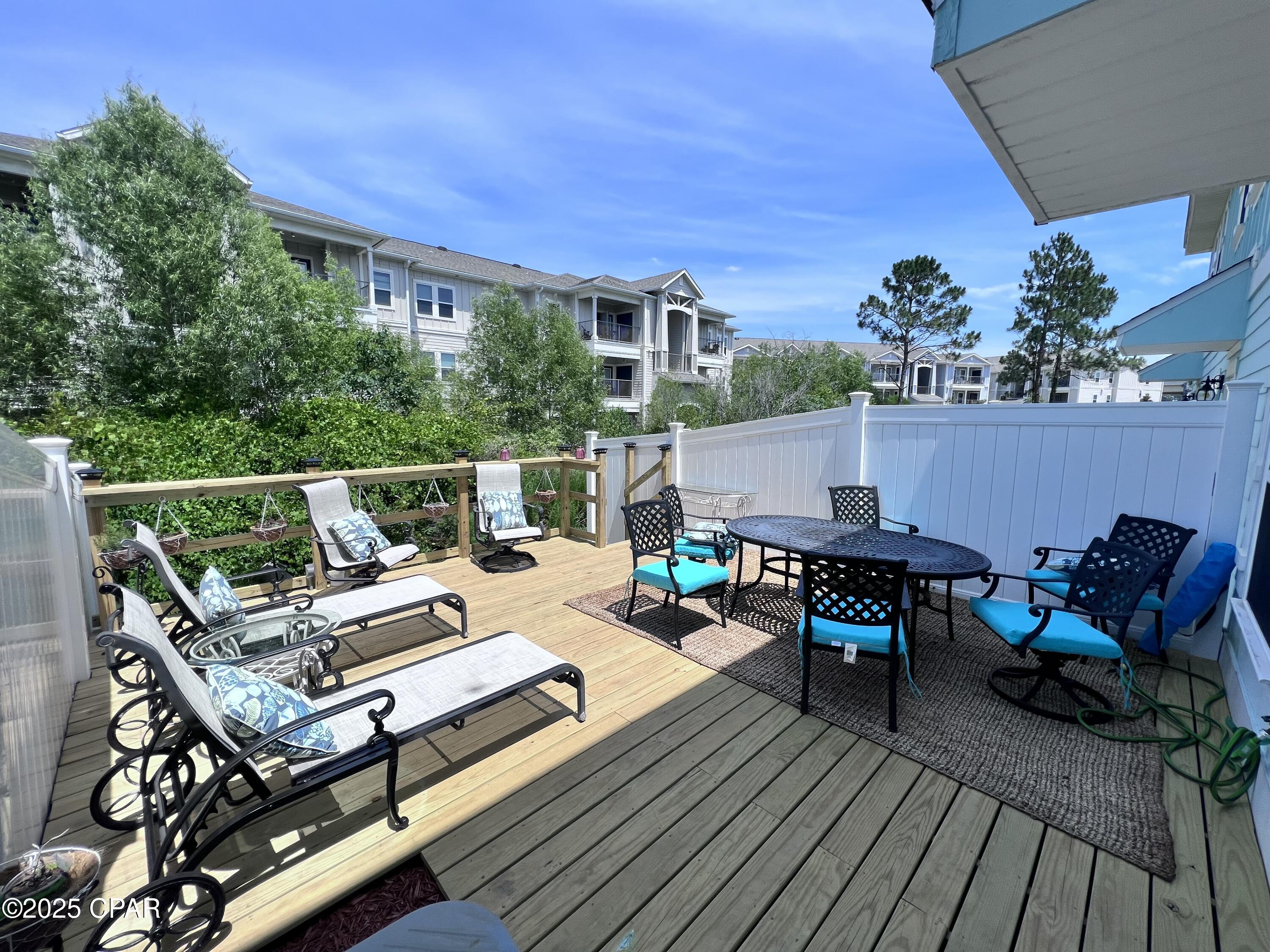 Hathaway Townhomes - Residential Lease