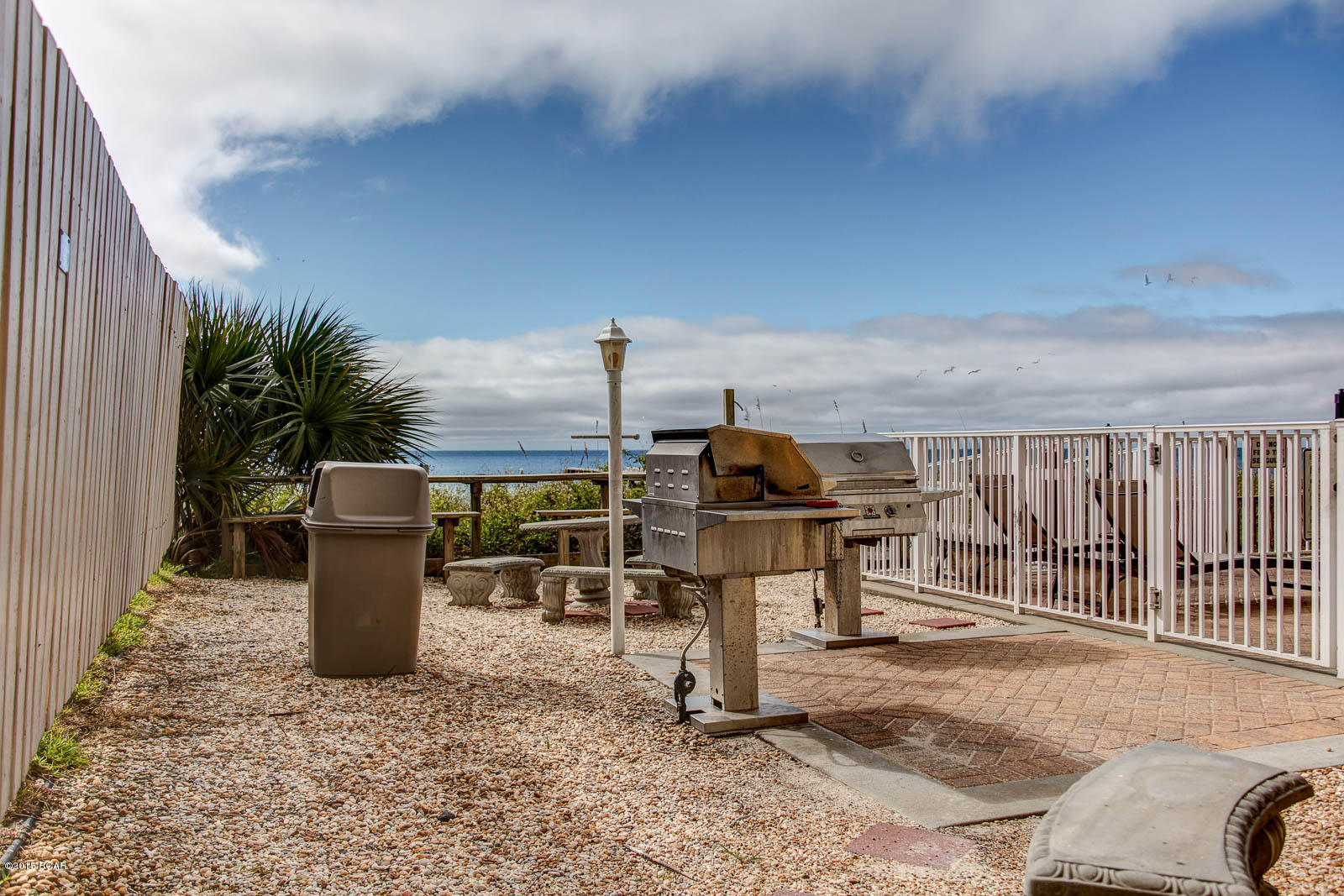 Twin Palms Resort - Residential