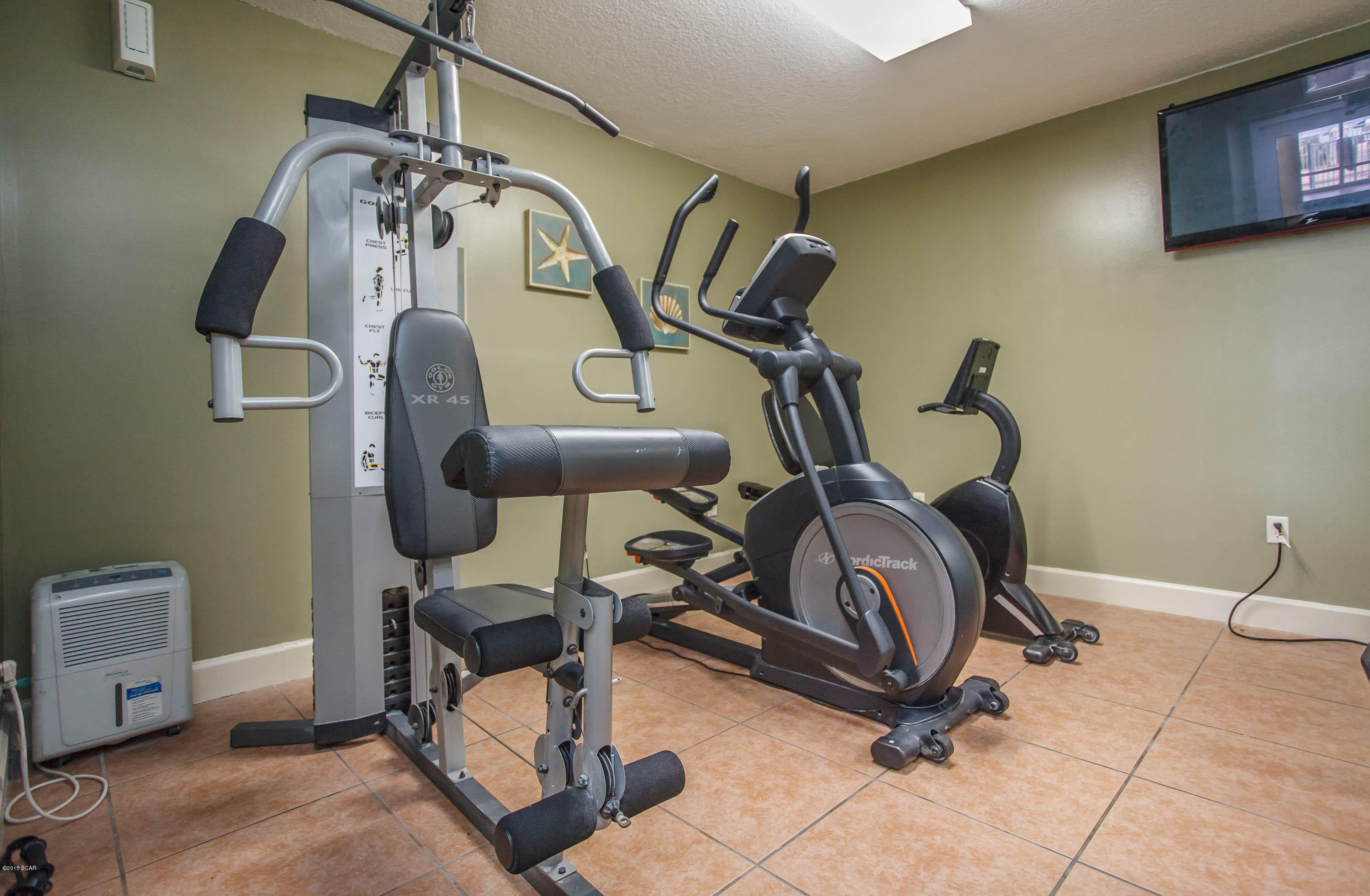 Twin Palms Resort - Residential