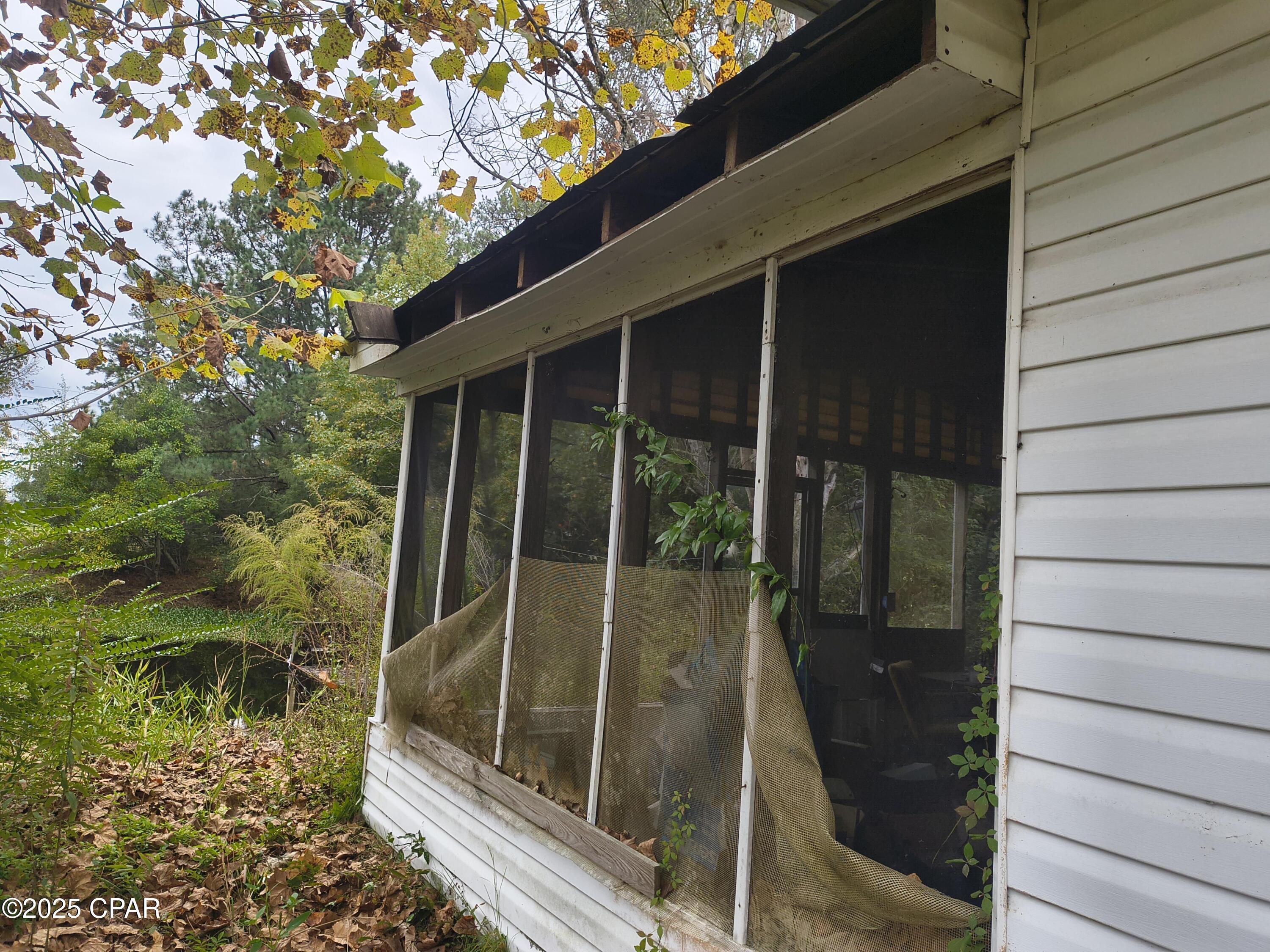 2611 Holmes Creek Road