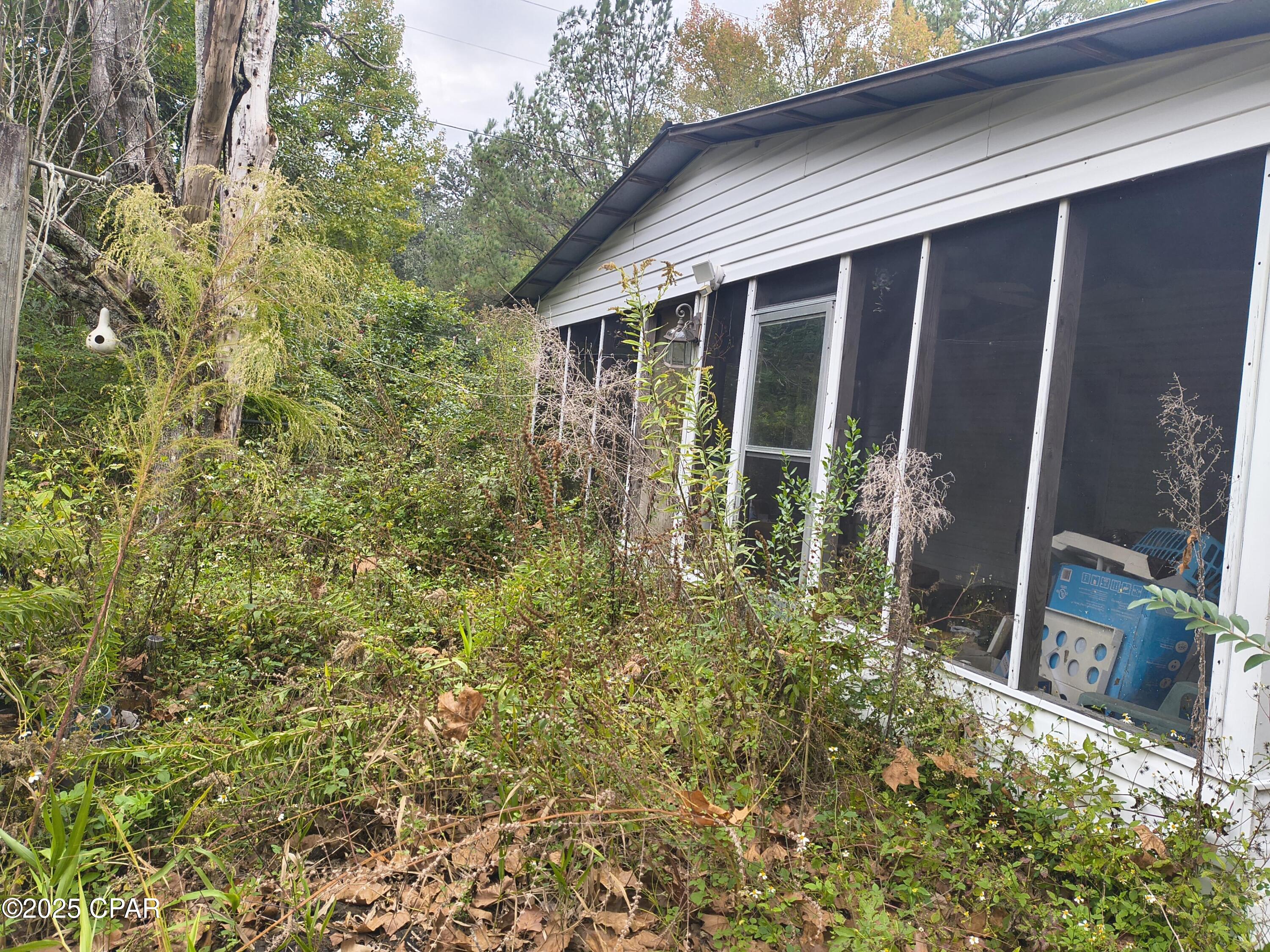 2611 Holmes Creek Road