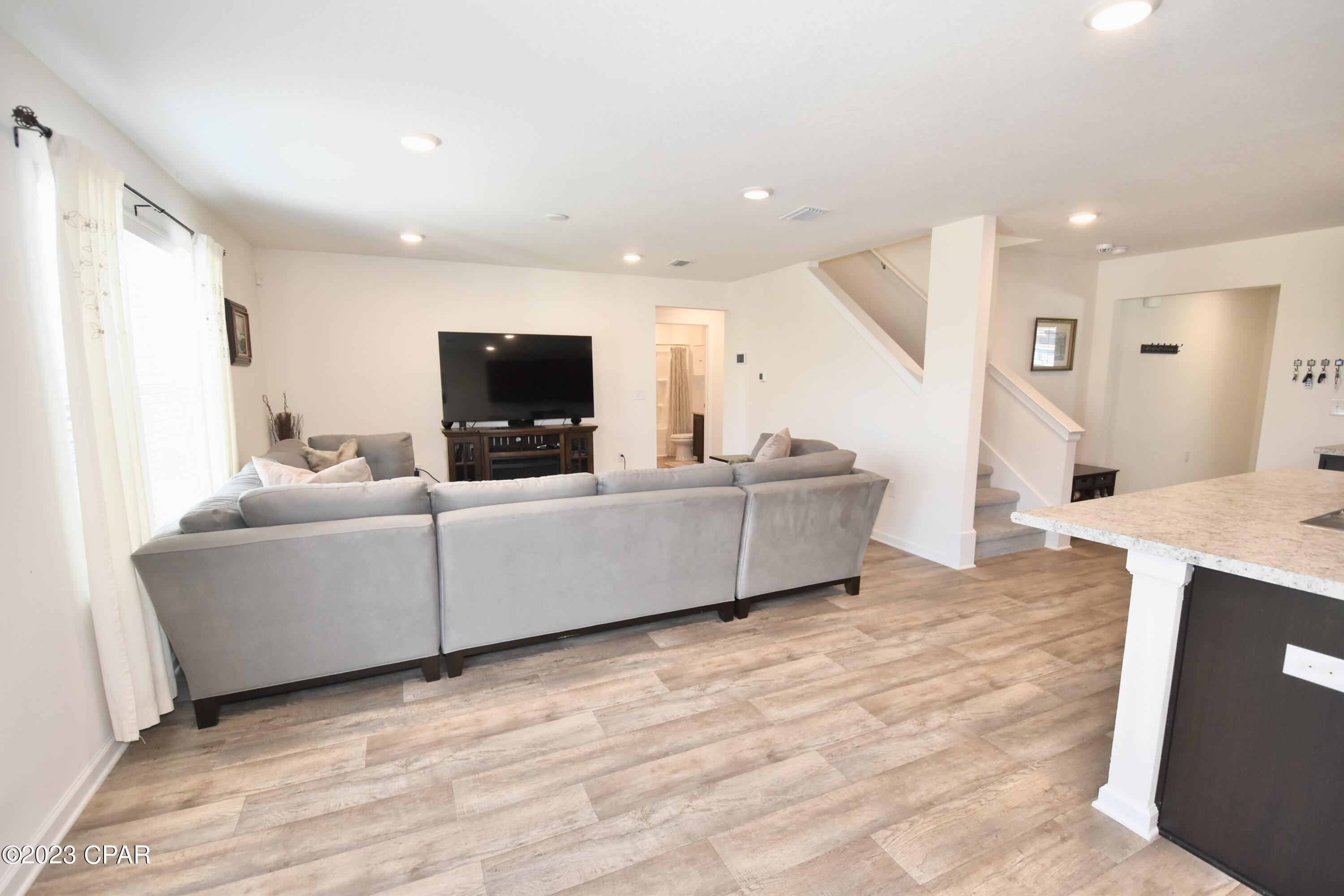 Fanning Bayou - Residential