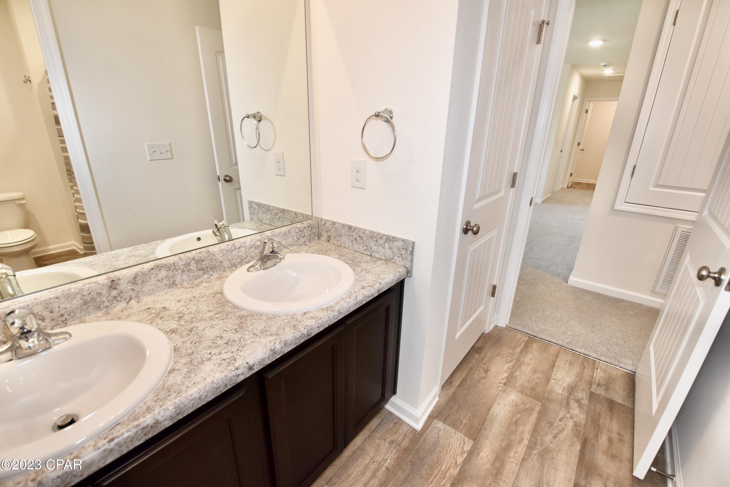 Fanning Bayou - Residential