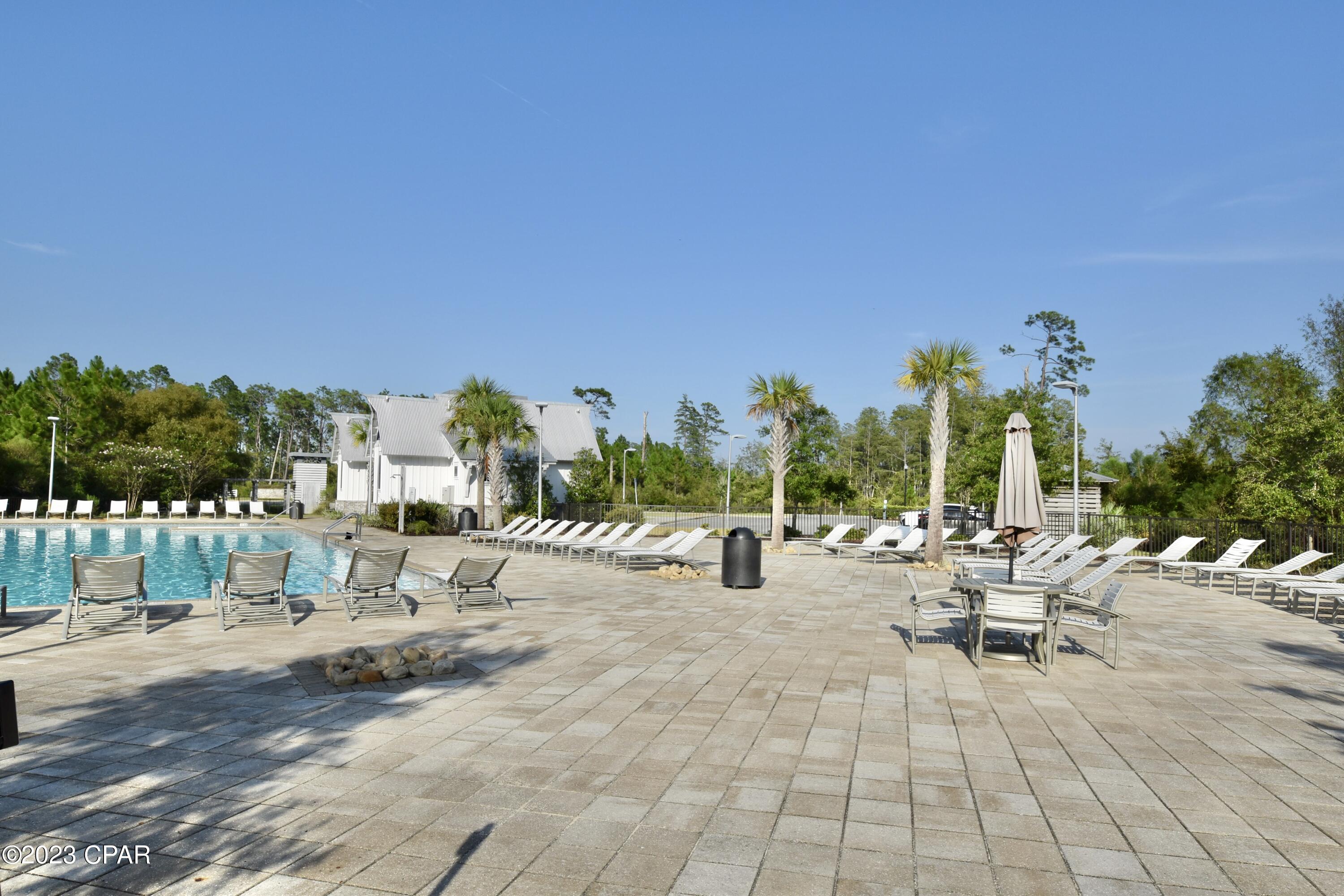 Fanning Bayou - Residential