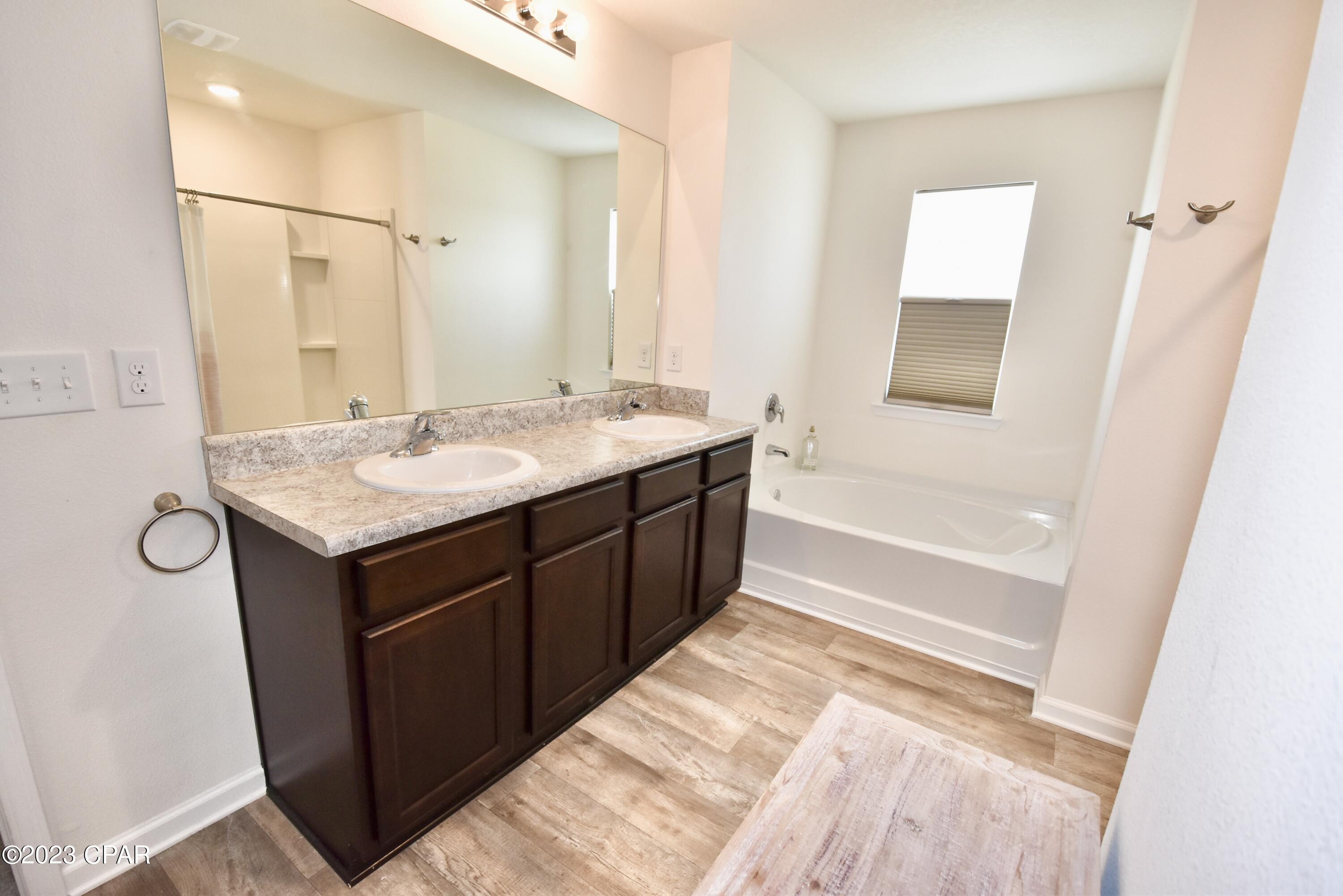 Fanning Bayou - Residential