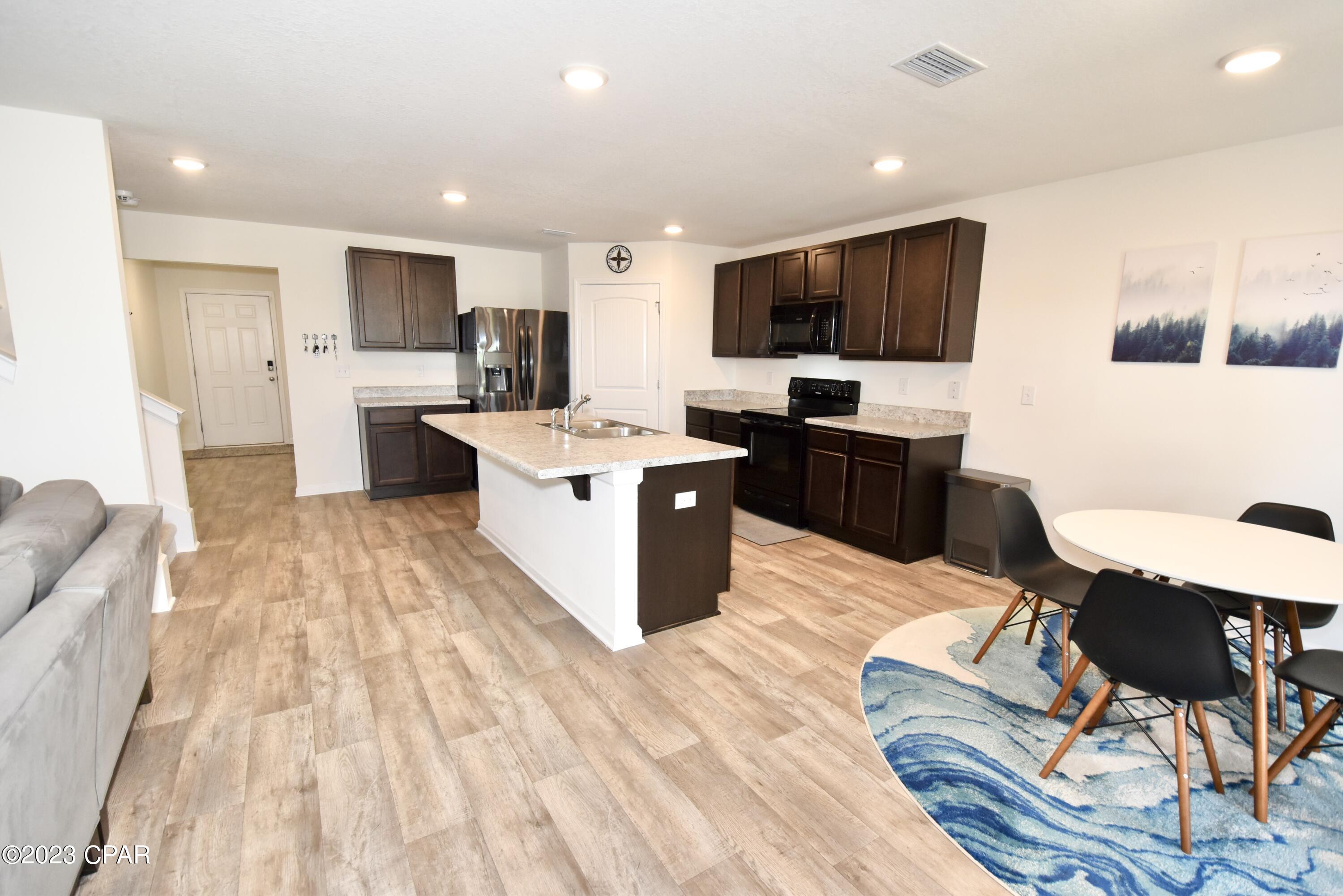 Fanning Bayou - Residential