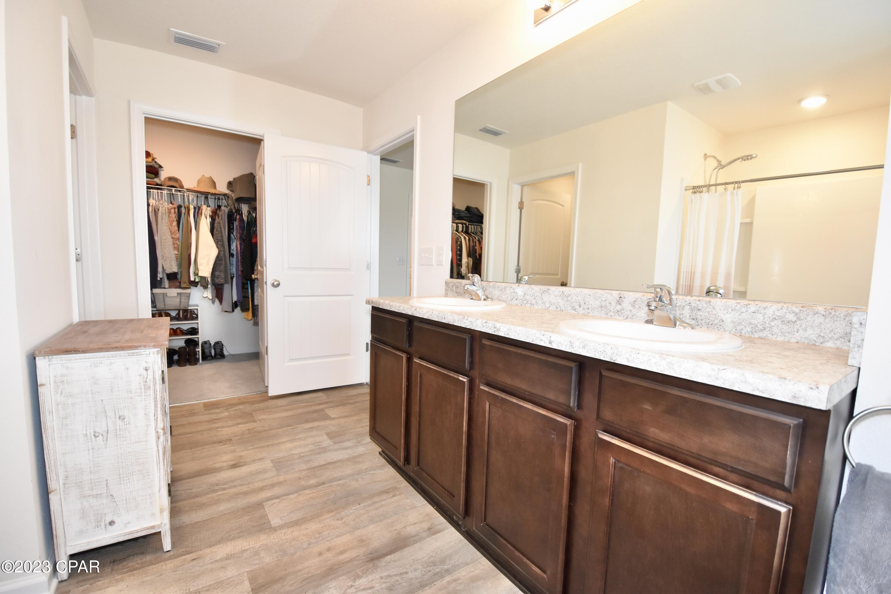 Fanning Bayou - Residential