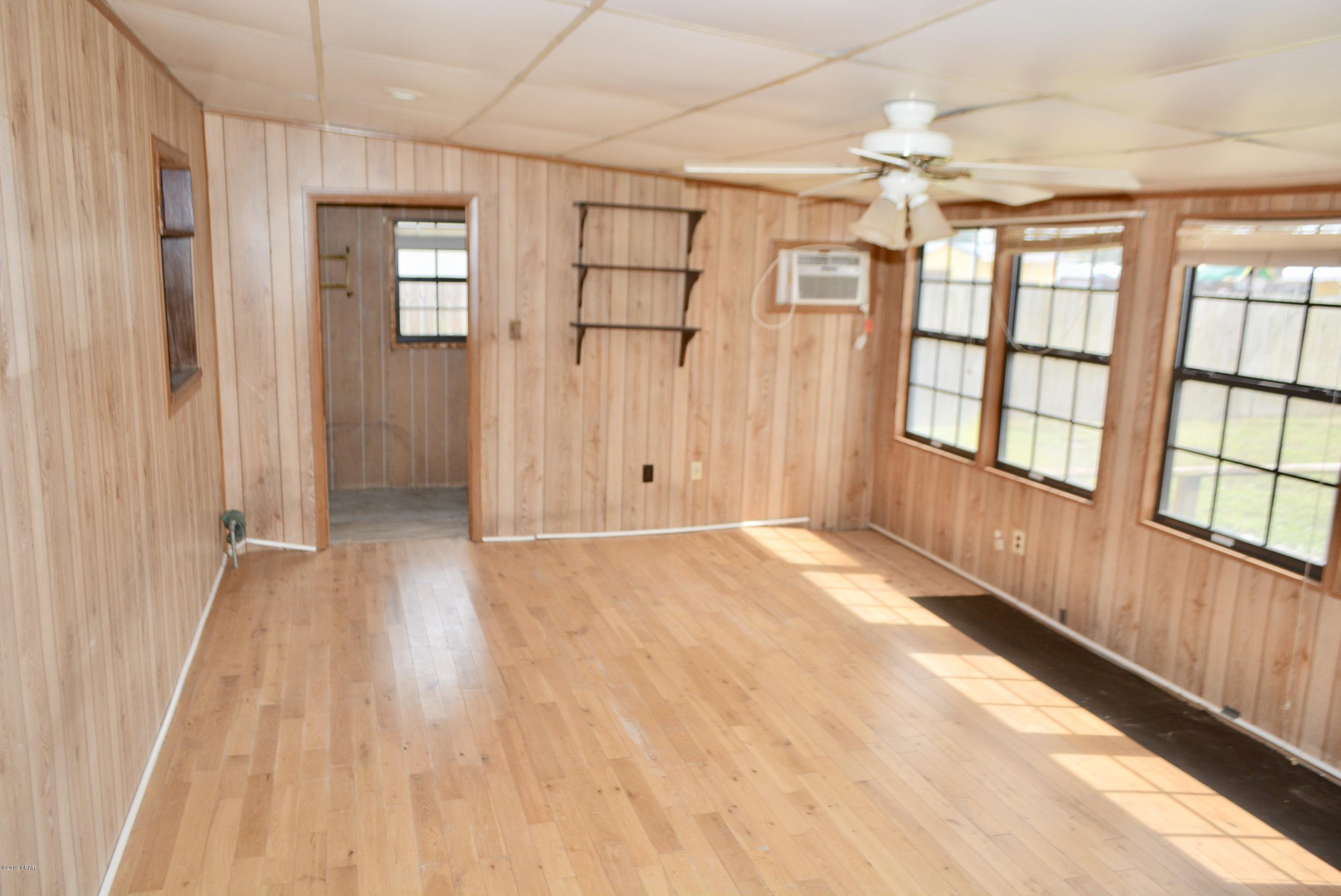 Woodlawn Unit 1 - Residential