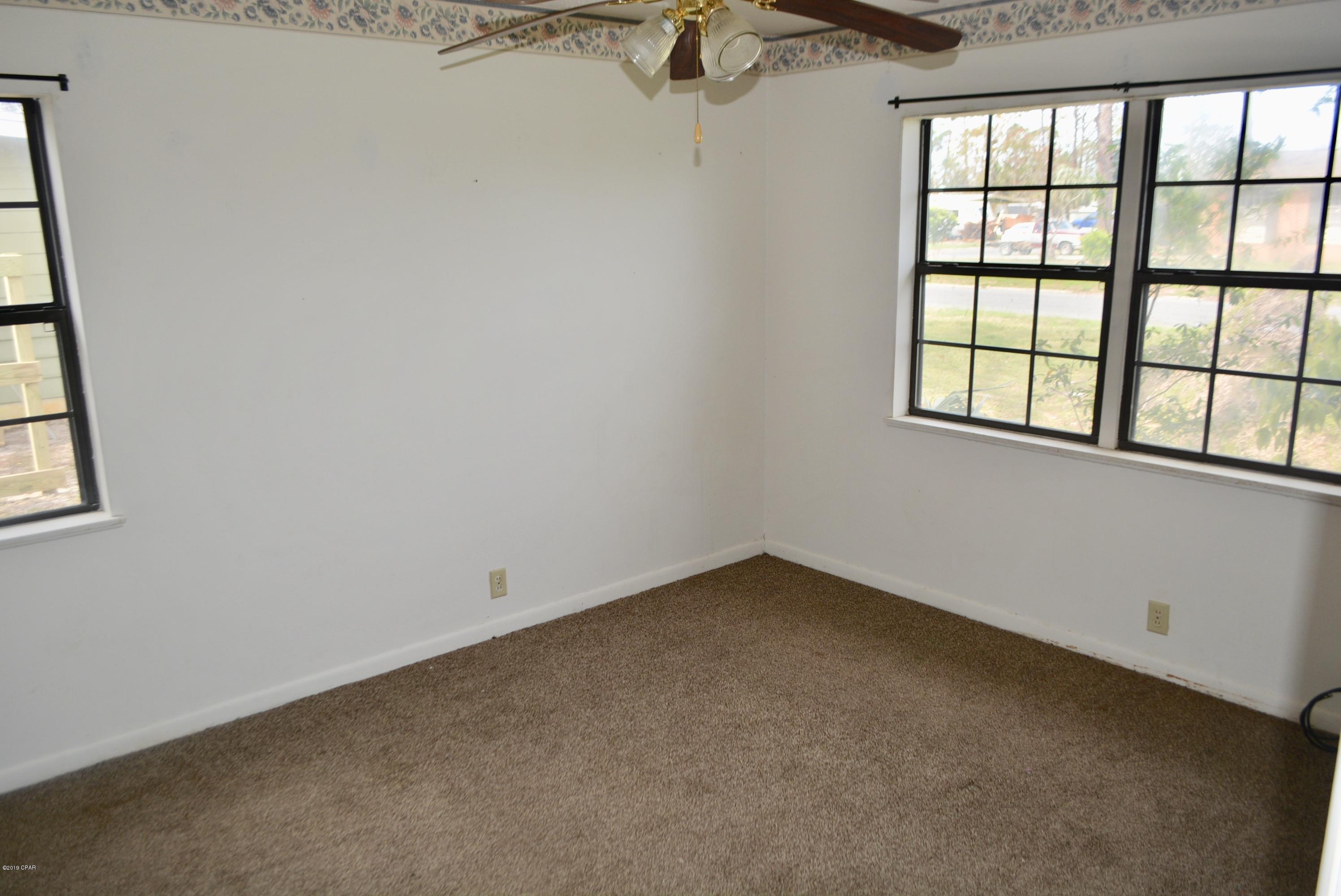 Woodlawn Unit 1 - Residential