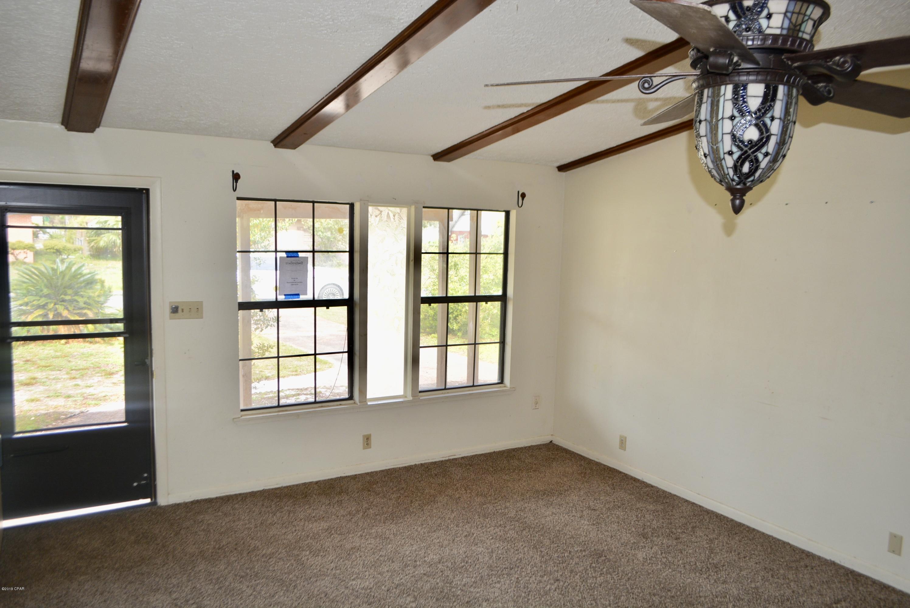 Woodlawn Unit 1 - Residential