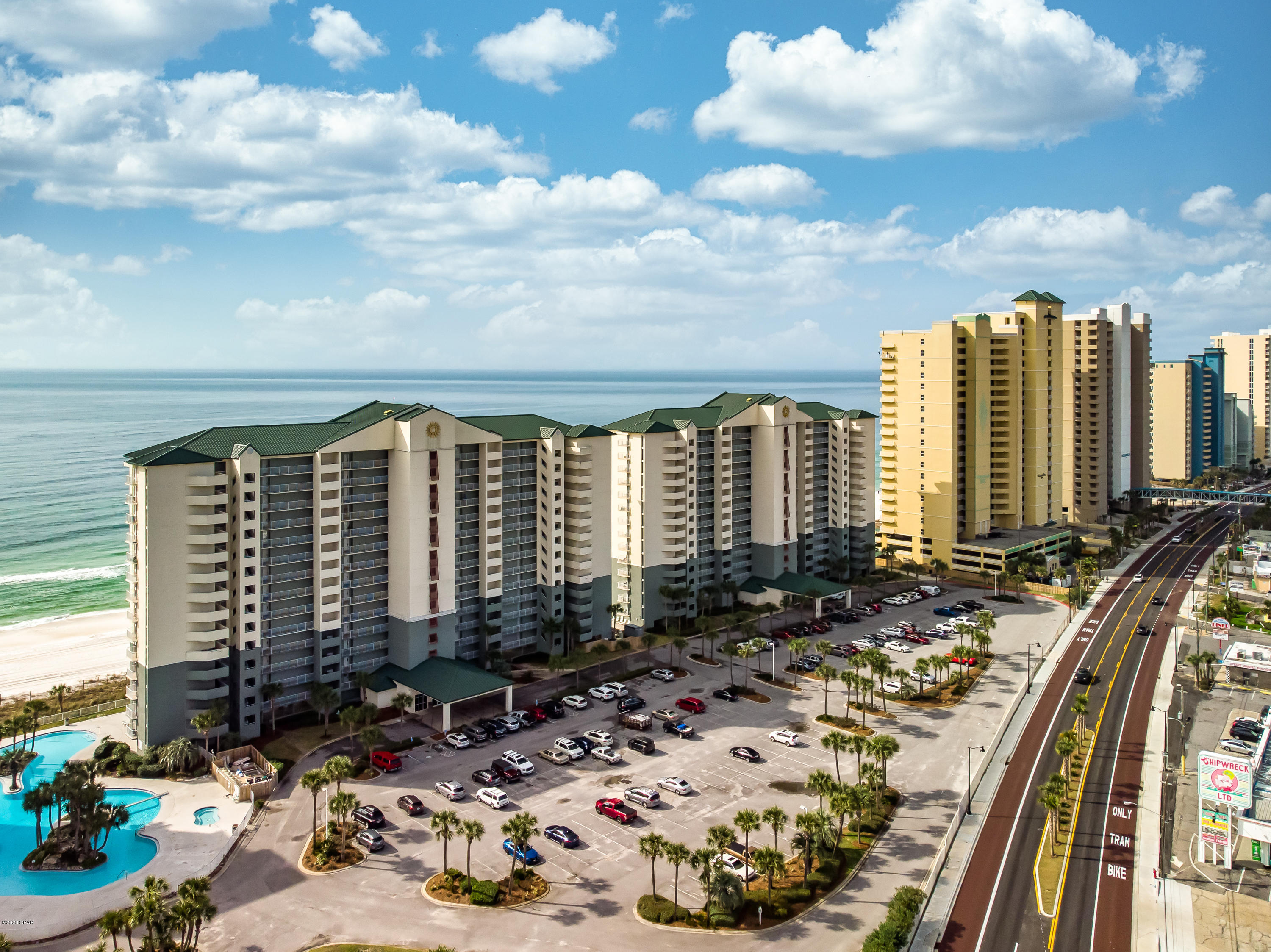 Long Beach Towers IV - Residential