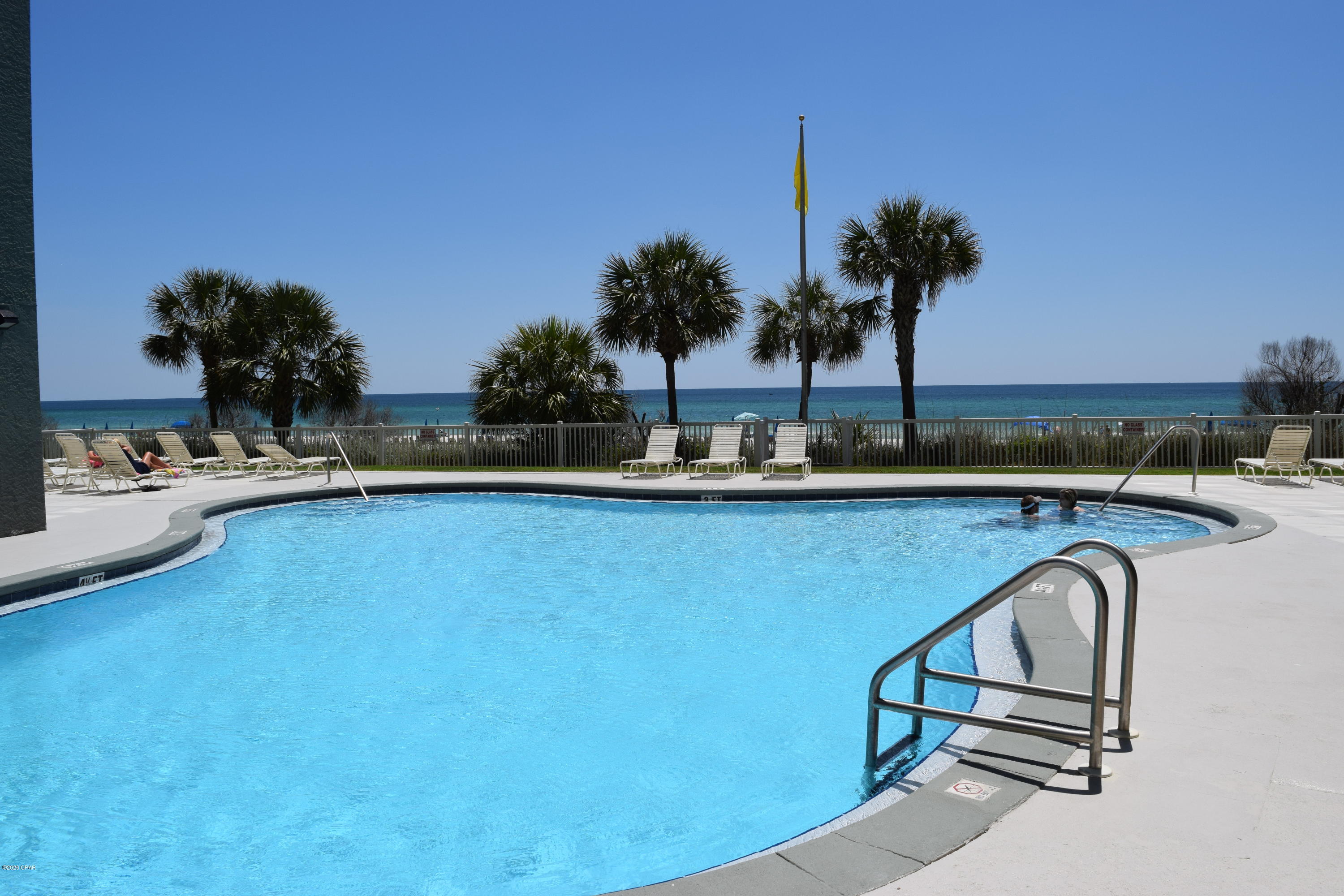 Long Beach Towers IV - Residential