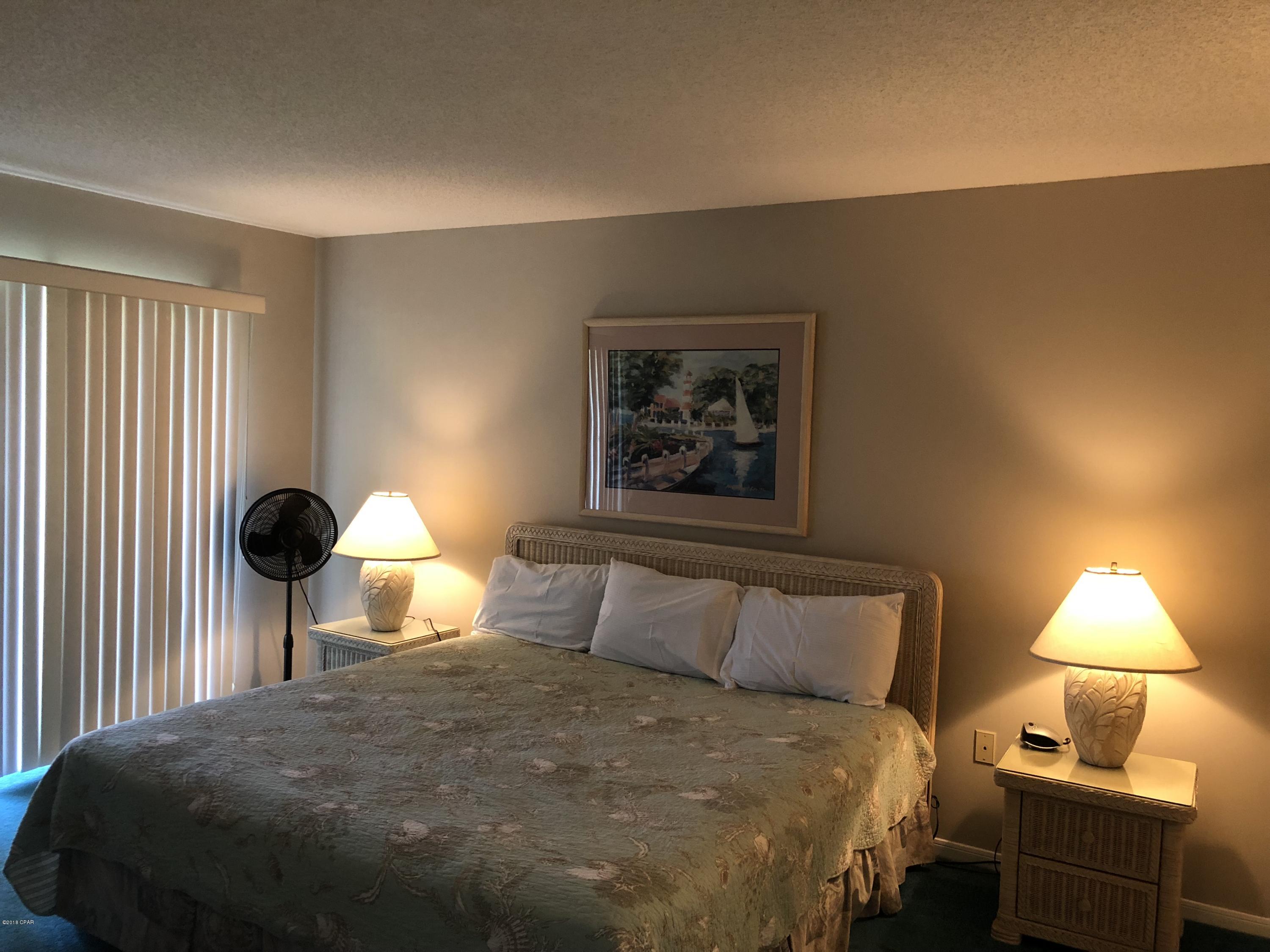 Edgewater Golf Villas 1 - Residential