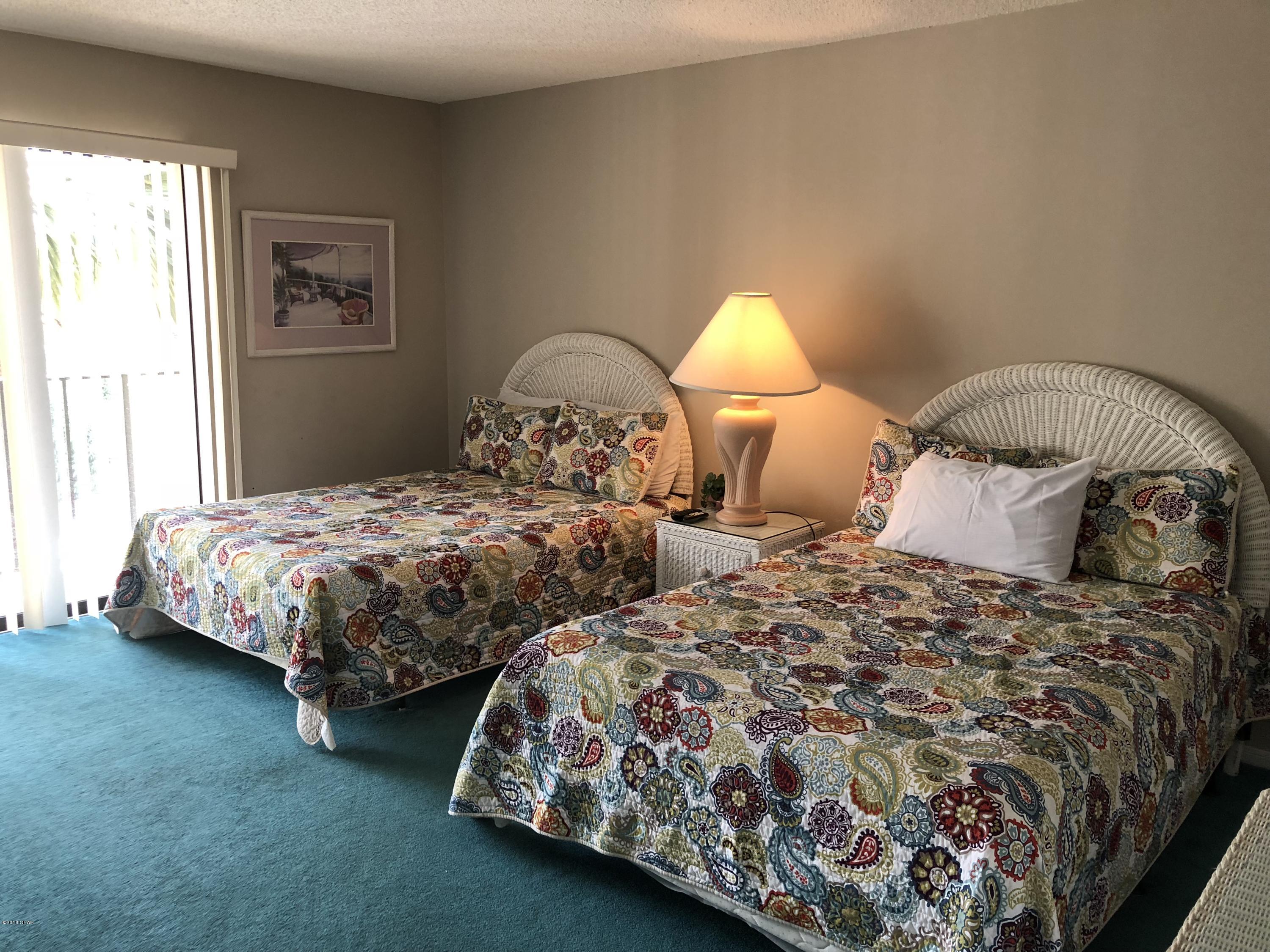 Edgewater Golf Villas 1 - Residential