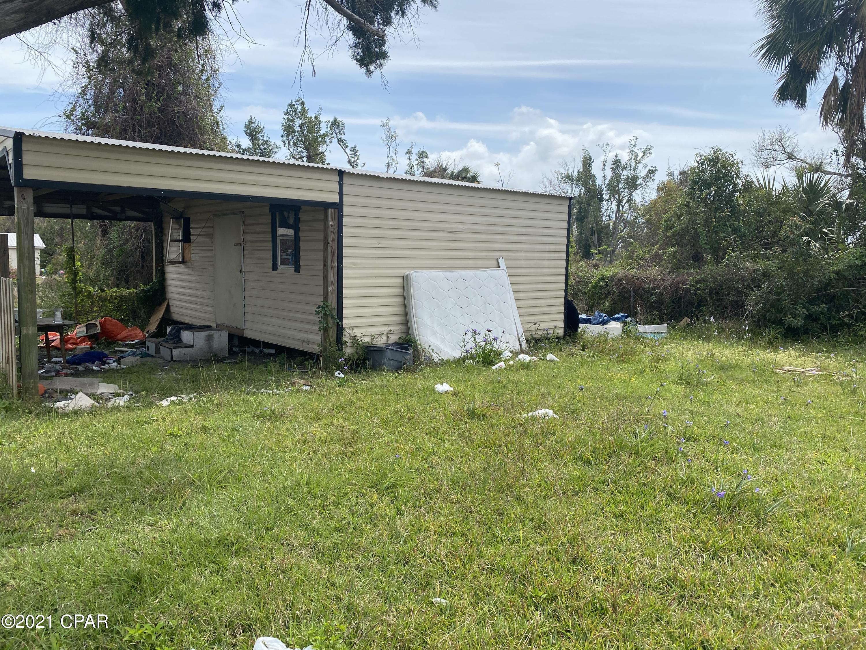 [No Recorded Subdiv] - Residential