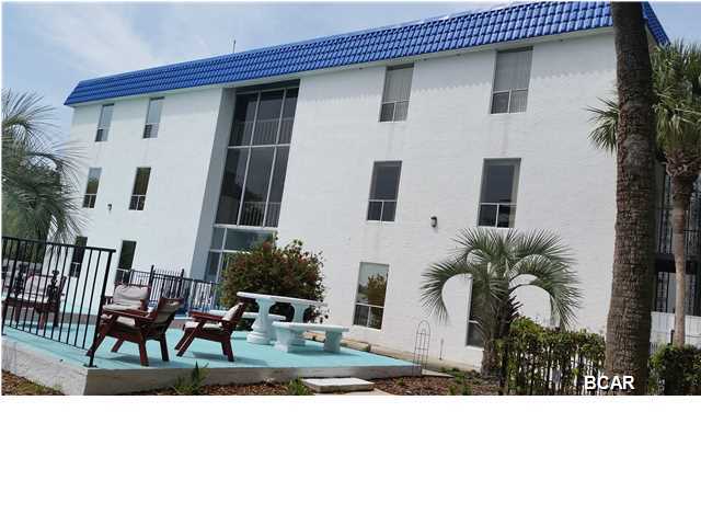 Bay Club Condo Ph 2 - Residential