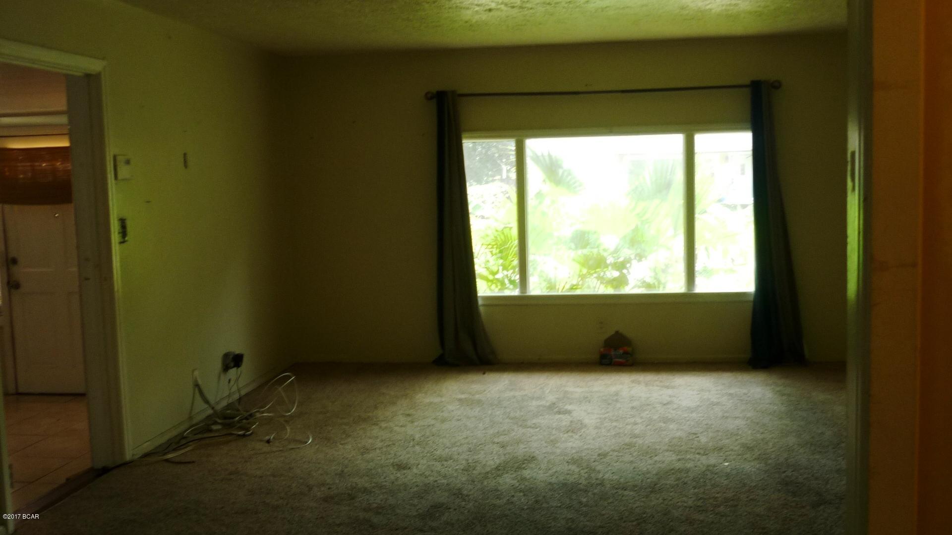 Sudduths 1st Add - Residential