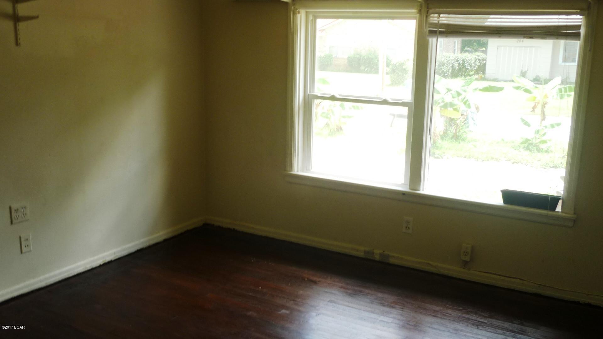 Sudduths 1st Add - Residential