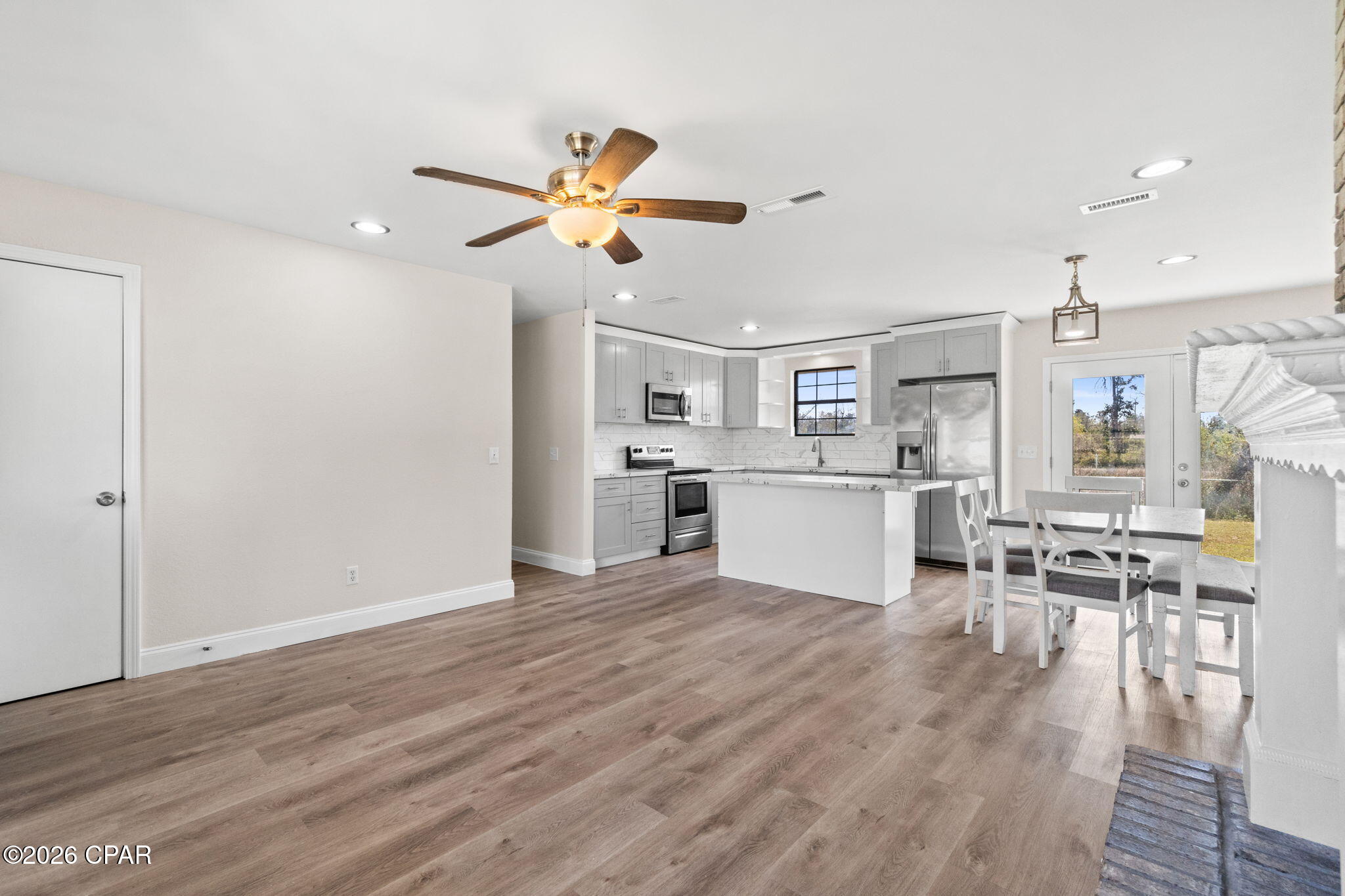 Lakeshore Heights - Residential