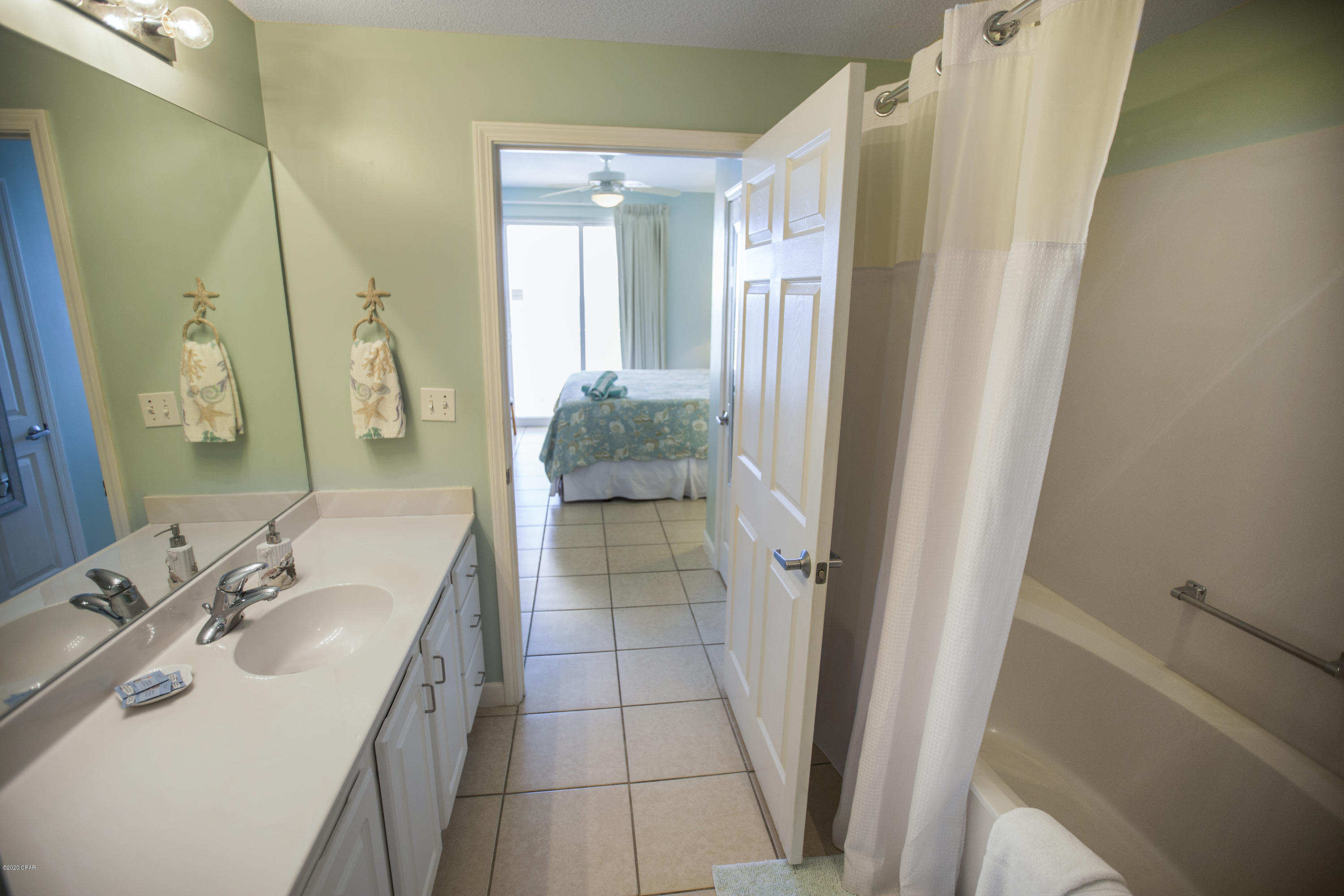 Sterling Reef - Residential