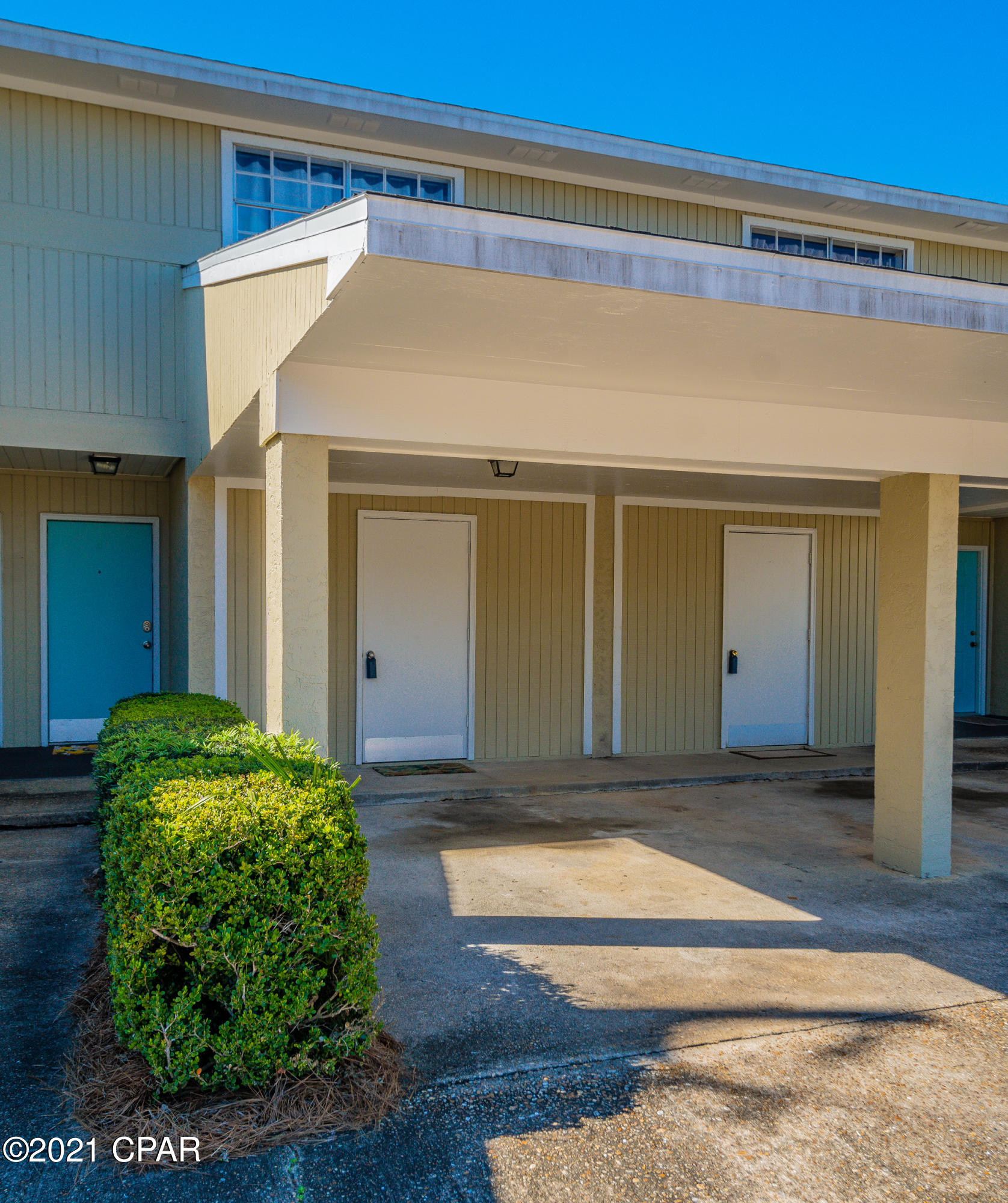 Grand Lagoon Cove Condominium - Residential