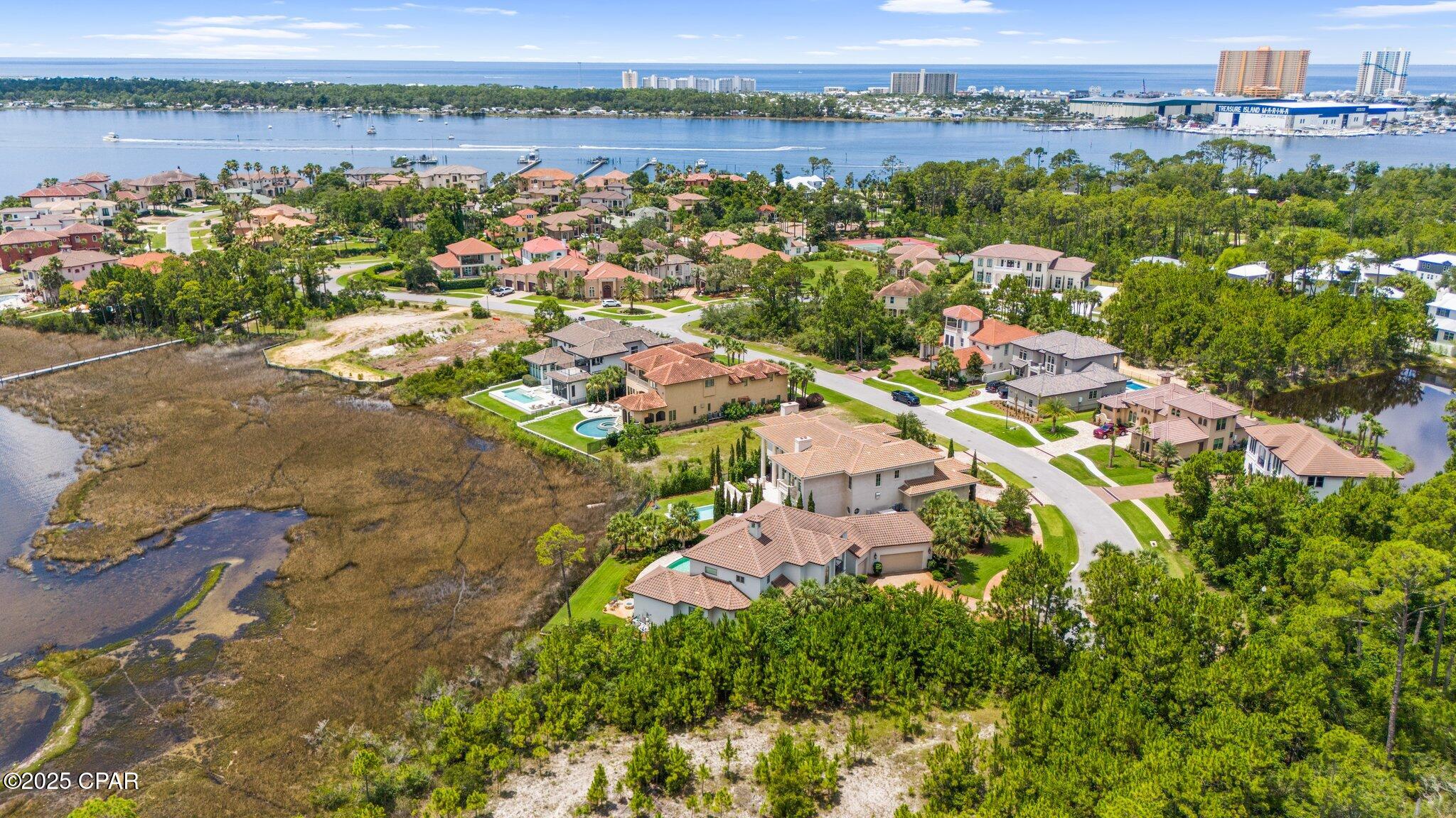 Finisterre - Residential