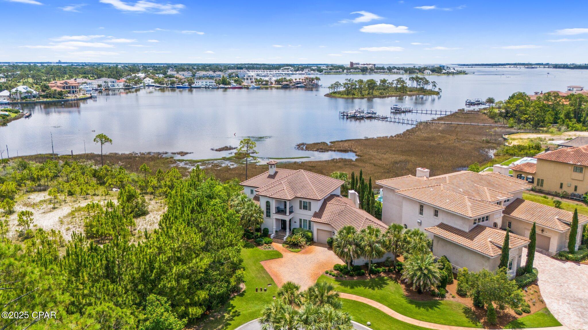 Finisterre - Residential