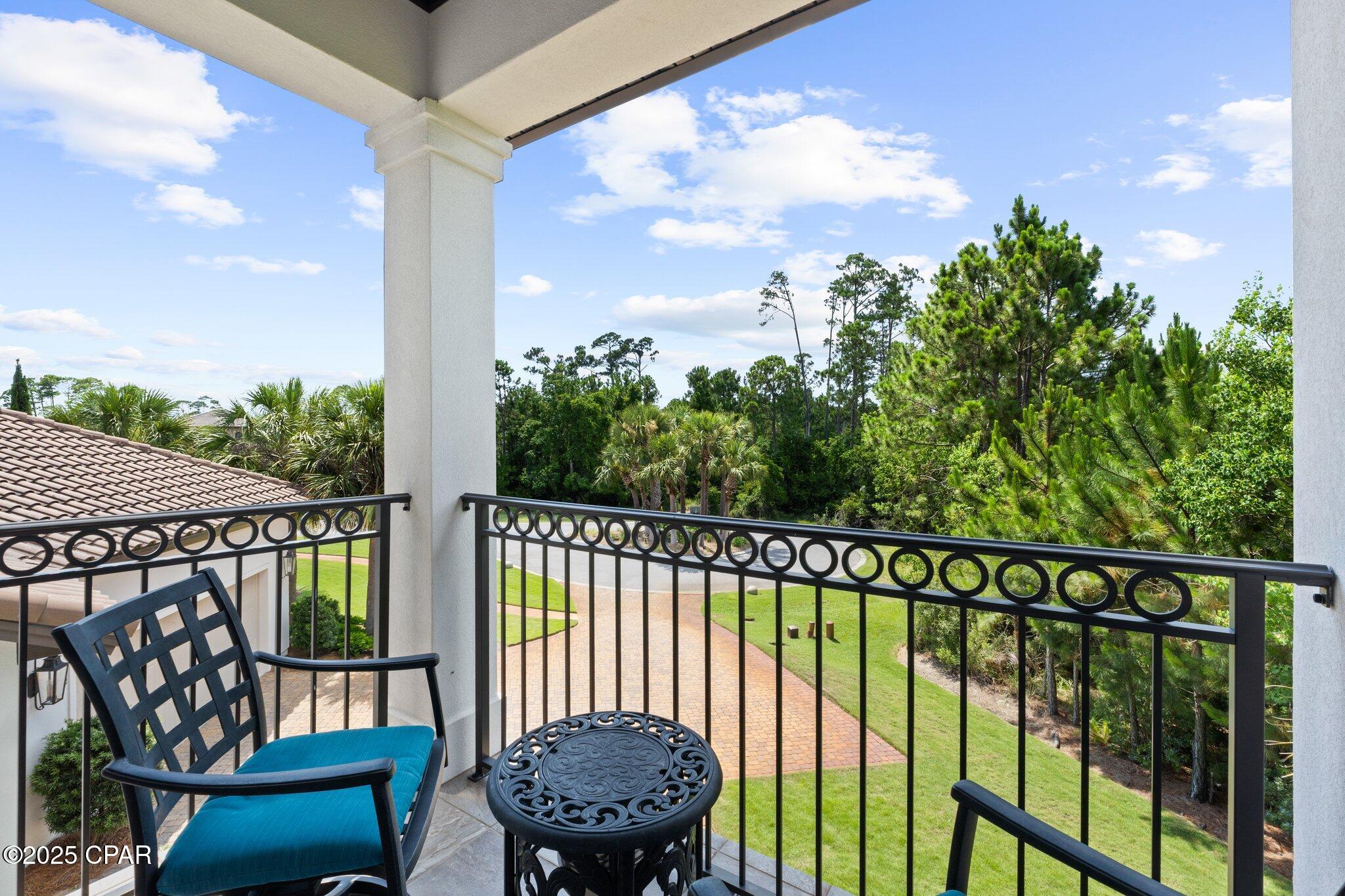 Finisterre - Residential