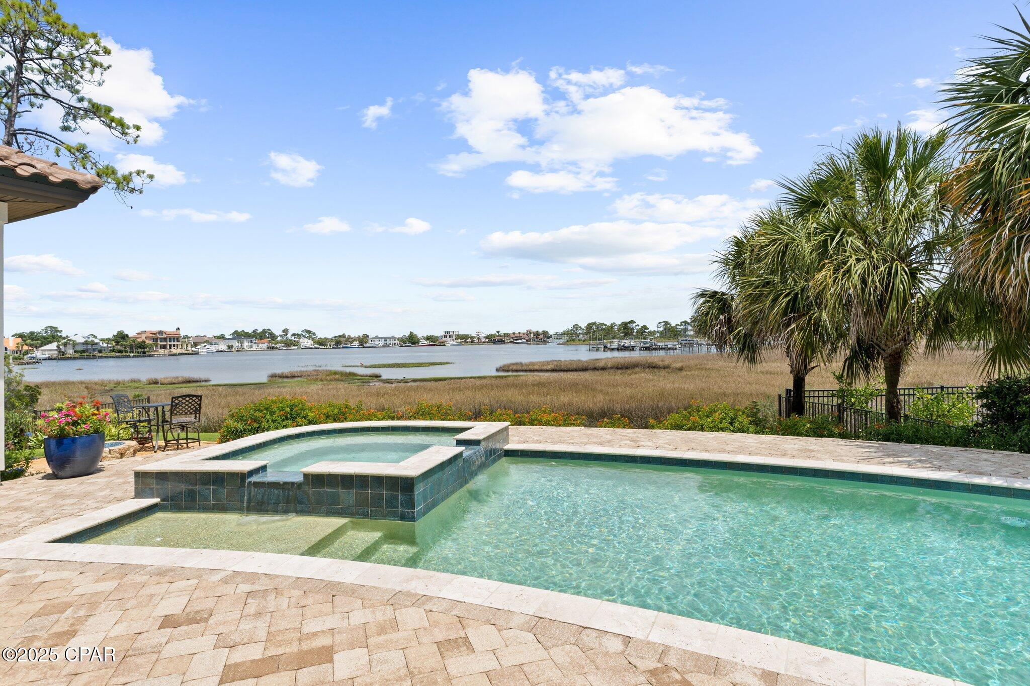 Finisterre - Residential