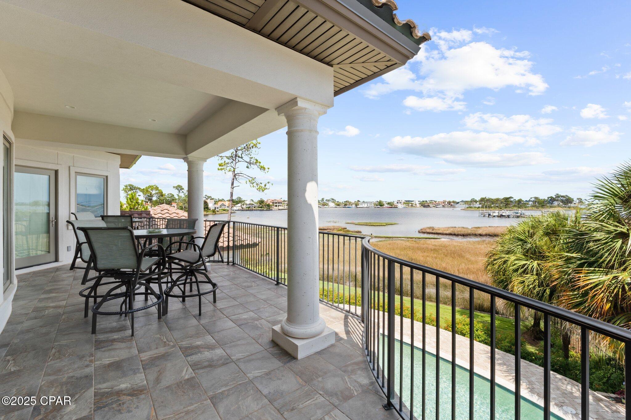 Finisterre - Residential