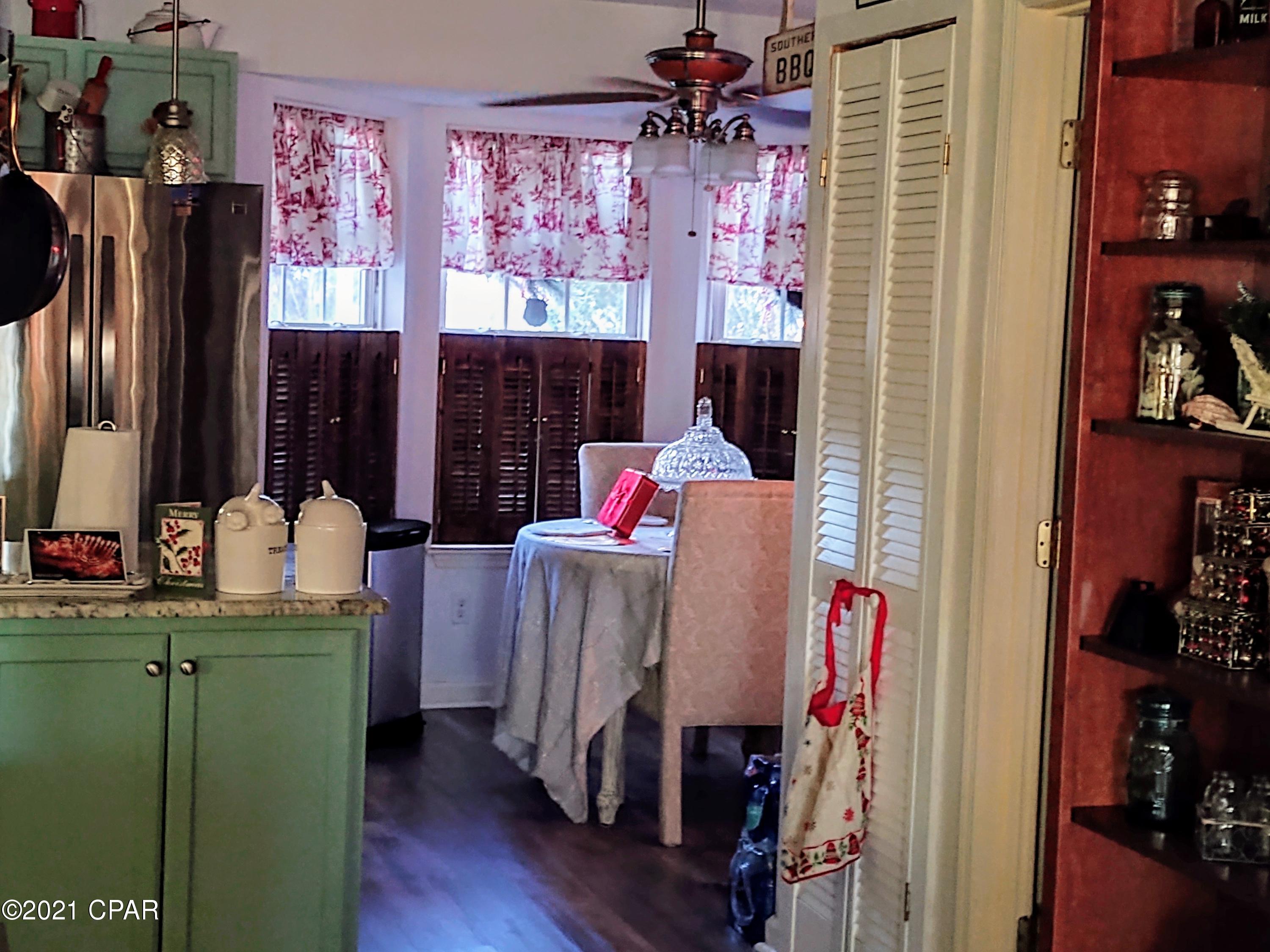 Dogwood Lakes - Residential