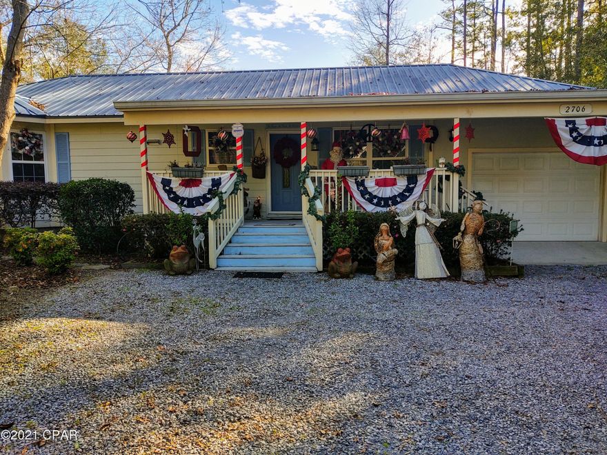 Beautiful Lake front ranch residence. Built:2006, complete update 2012 and 2018 Electric heat pump forced air and Futisu Wall unit, 2 gas fireplaces Parking: attached Garage, Detached garage/workshop, attach carport, Off-street , Total spaces 6. Interior Bedrooms 3 with 2 full bathrooms Flooring: Tile, New Carpet and Laminate Appliances included: Stainless steel Samsung Microwave, gas Range, Refrigerator. Washer, Dryer, Other interior features, Pella hurricane rated patio door. granite countertops Master bedroom whirlpool tub and walk in shower Exterior features Wood, Cement / Concrete, Metal Covered Boat dock with electric and water, sail boat dock, john boat lift, kayak rack, boardwalk, Gazebo, Green House. Over 2,250 trees, shrubs, bulbs, flowering and fruit plants.
