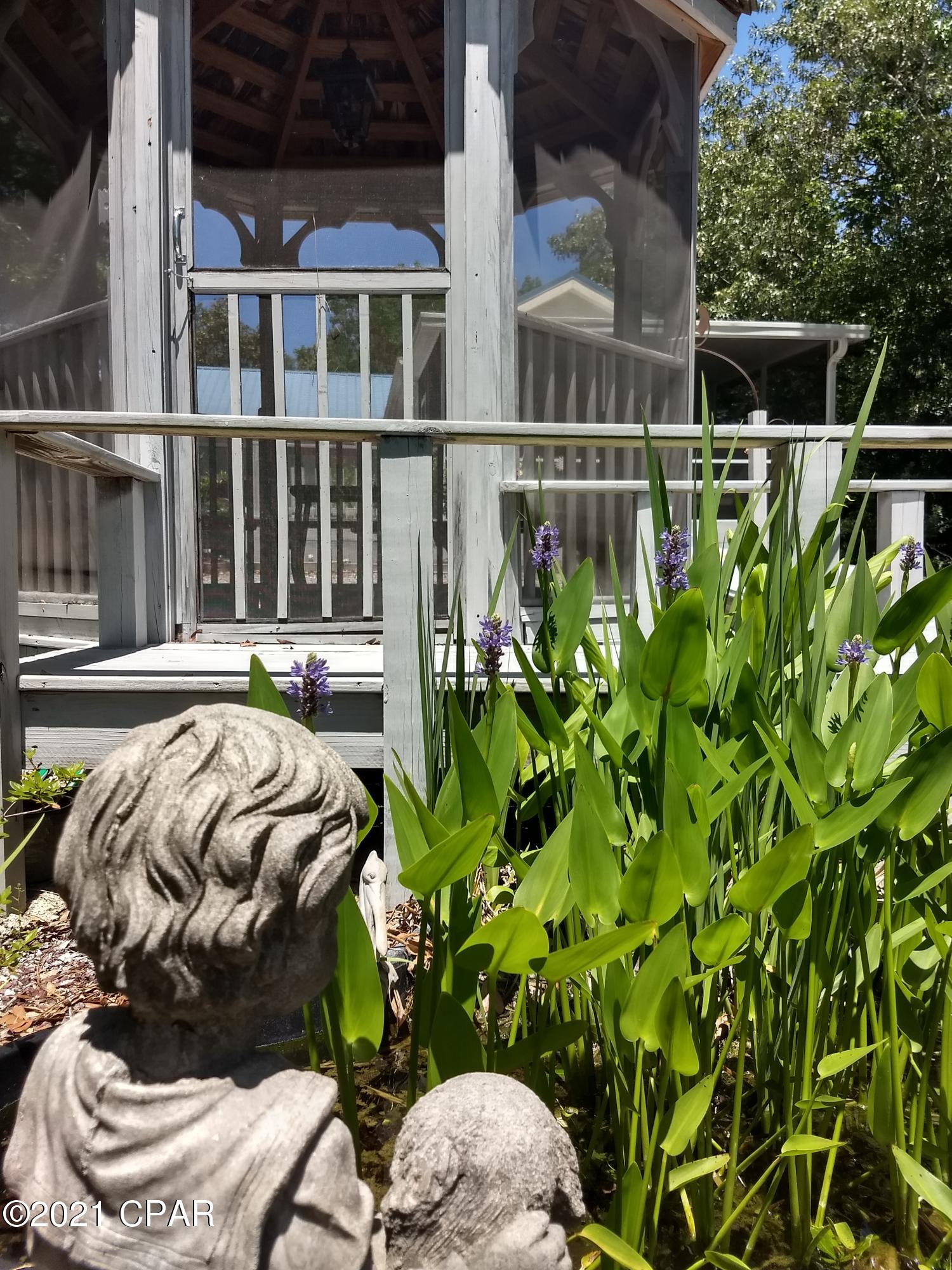 Dogwood Lakes - Residential