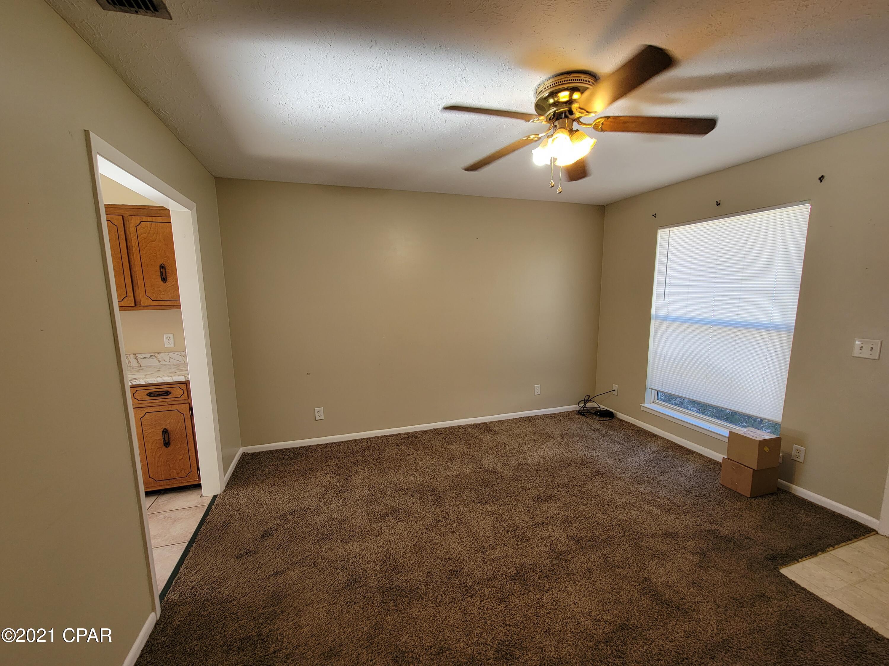 [No Recorded Subdiv] - Residential Lease