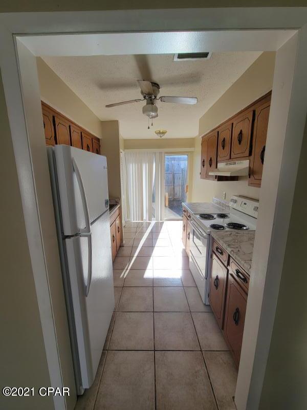 [No Recorded Subdiv] - Residential Lease