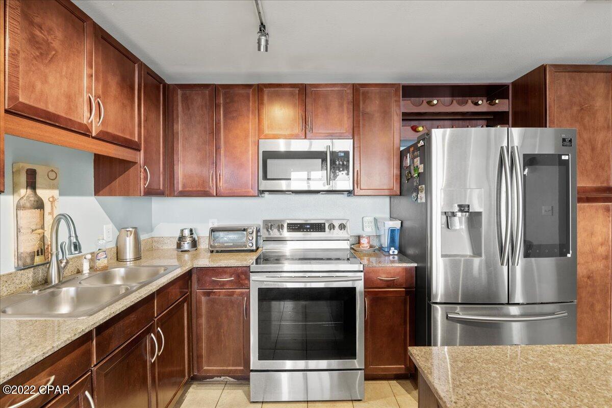 Laketown Wharf Phase II - Residential